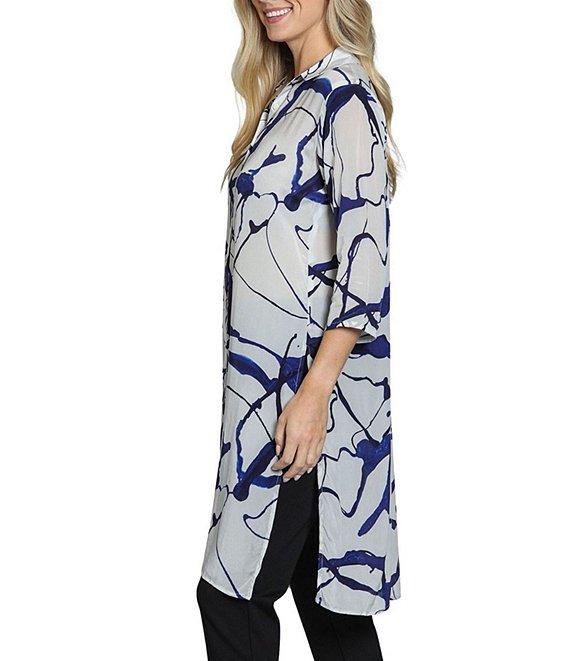 APNY Woven Printed V-Neck 3/4 Sleeve Button Down Tunic Product Image