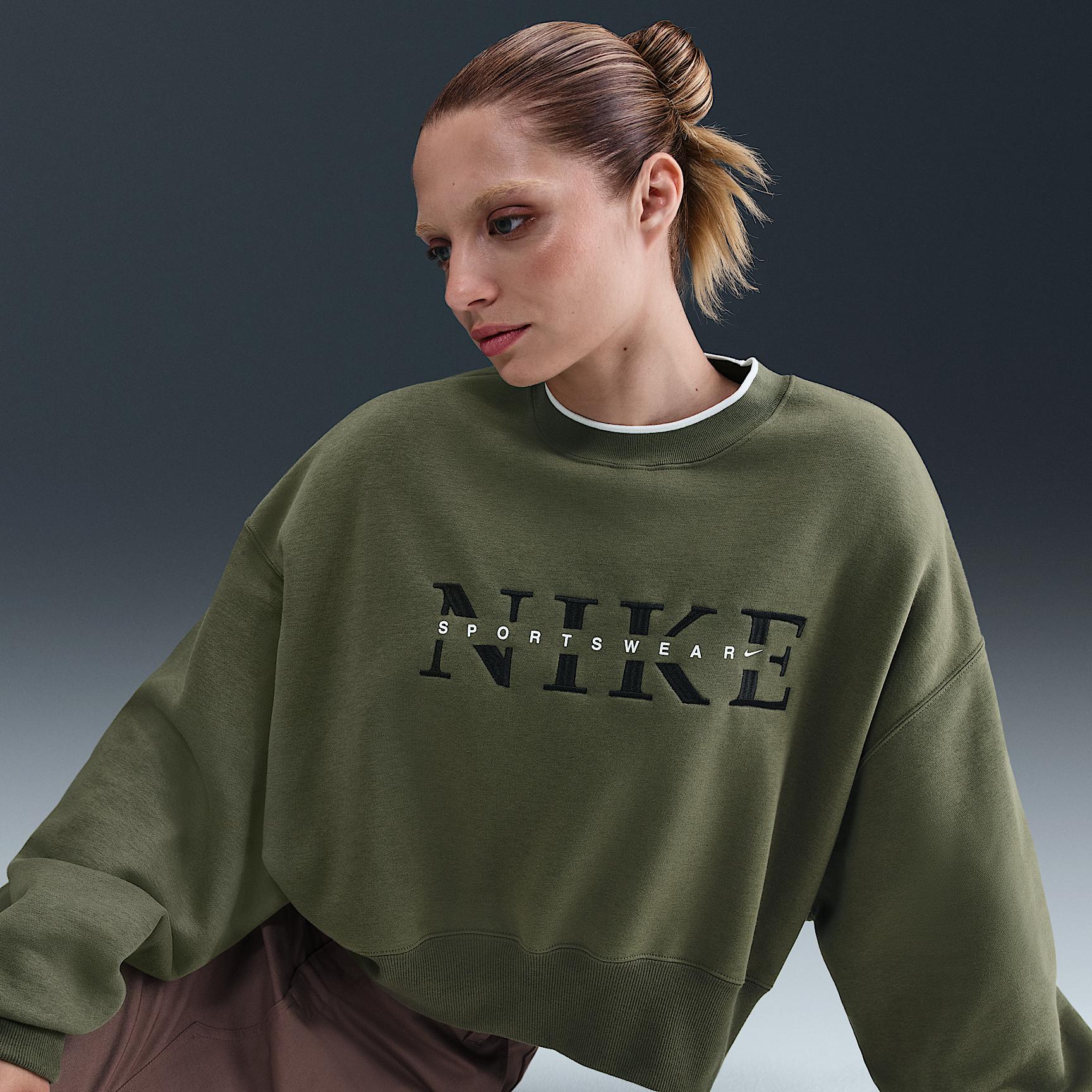 Women's Nike Sportswear Phoenix Fleece Oversized Crew-Neck Sweatshirt Product Image