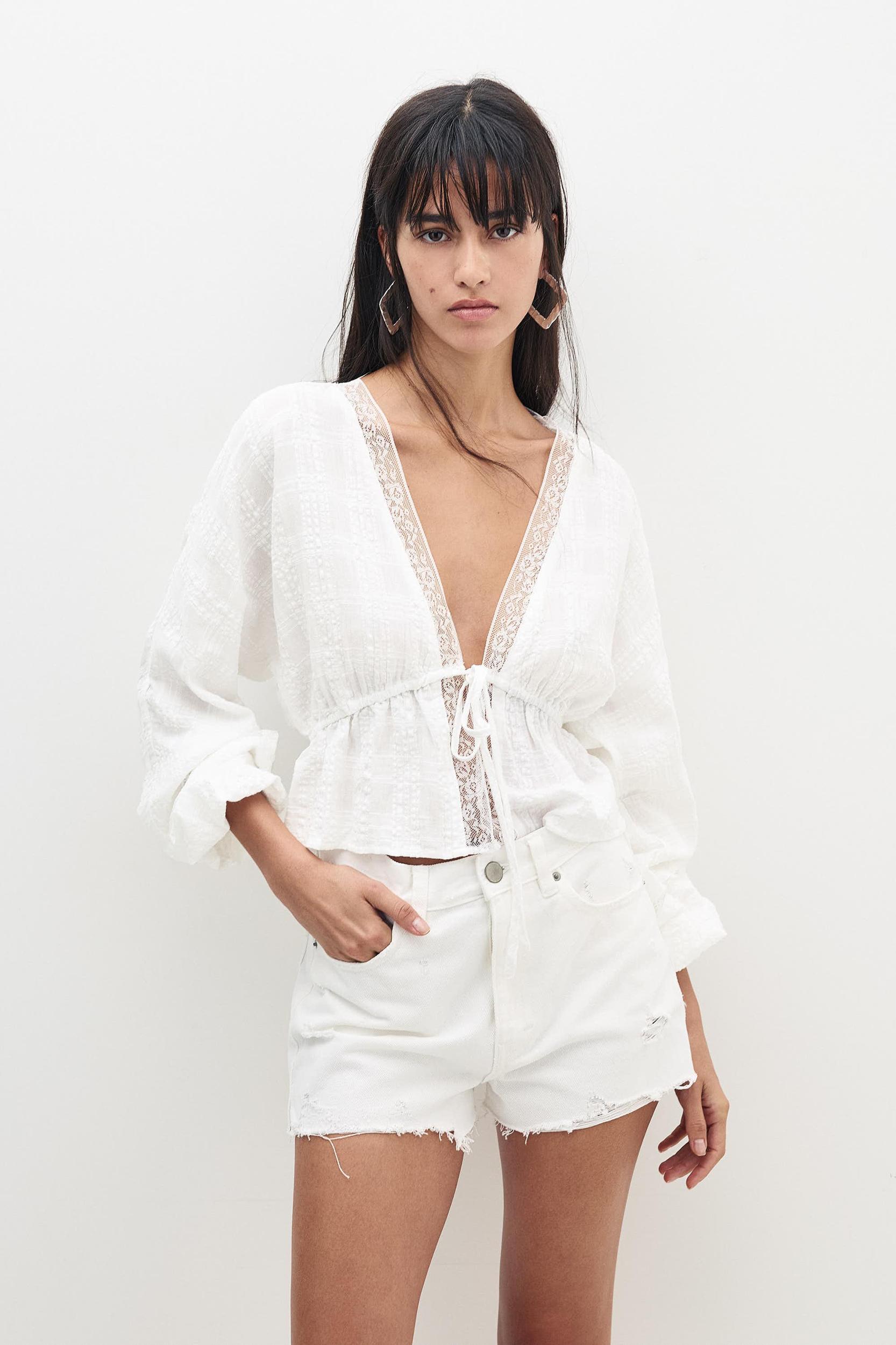 Lace blouse with bow Product Image