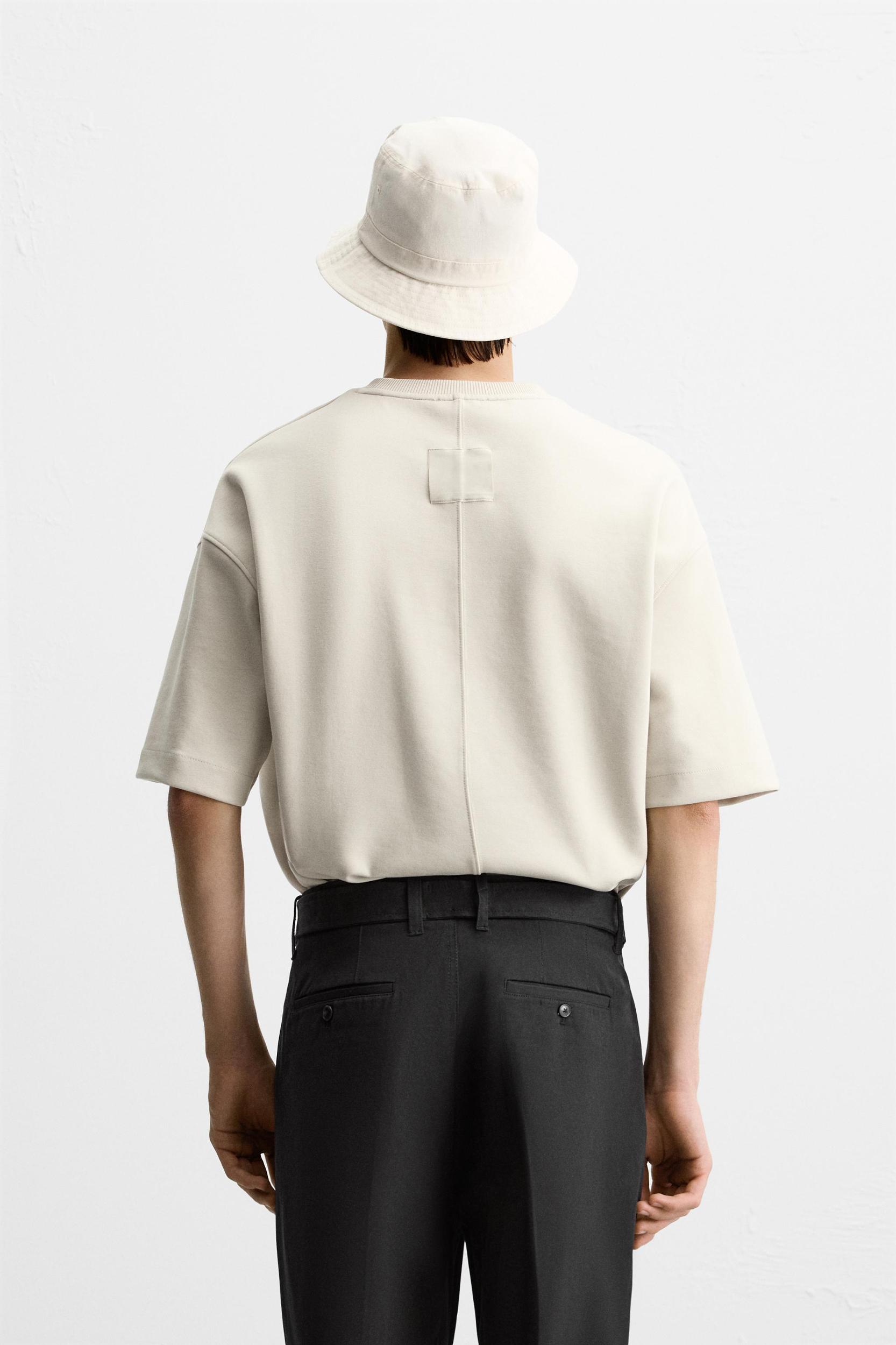 RELAXED FIT TECHNICAL SWEATSHIRT Product Image