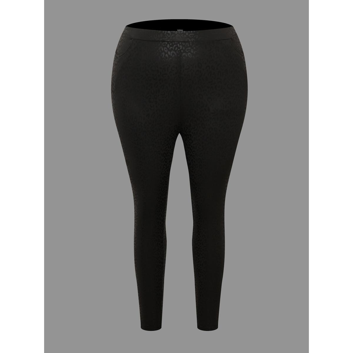 Plus Size Leopard Print Pocket High Stretch Leggings Women BlackFlower Elegant High stretch Skinny Mid Rise Everyday Leggings BloomChic 12/L Product Image