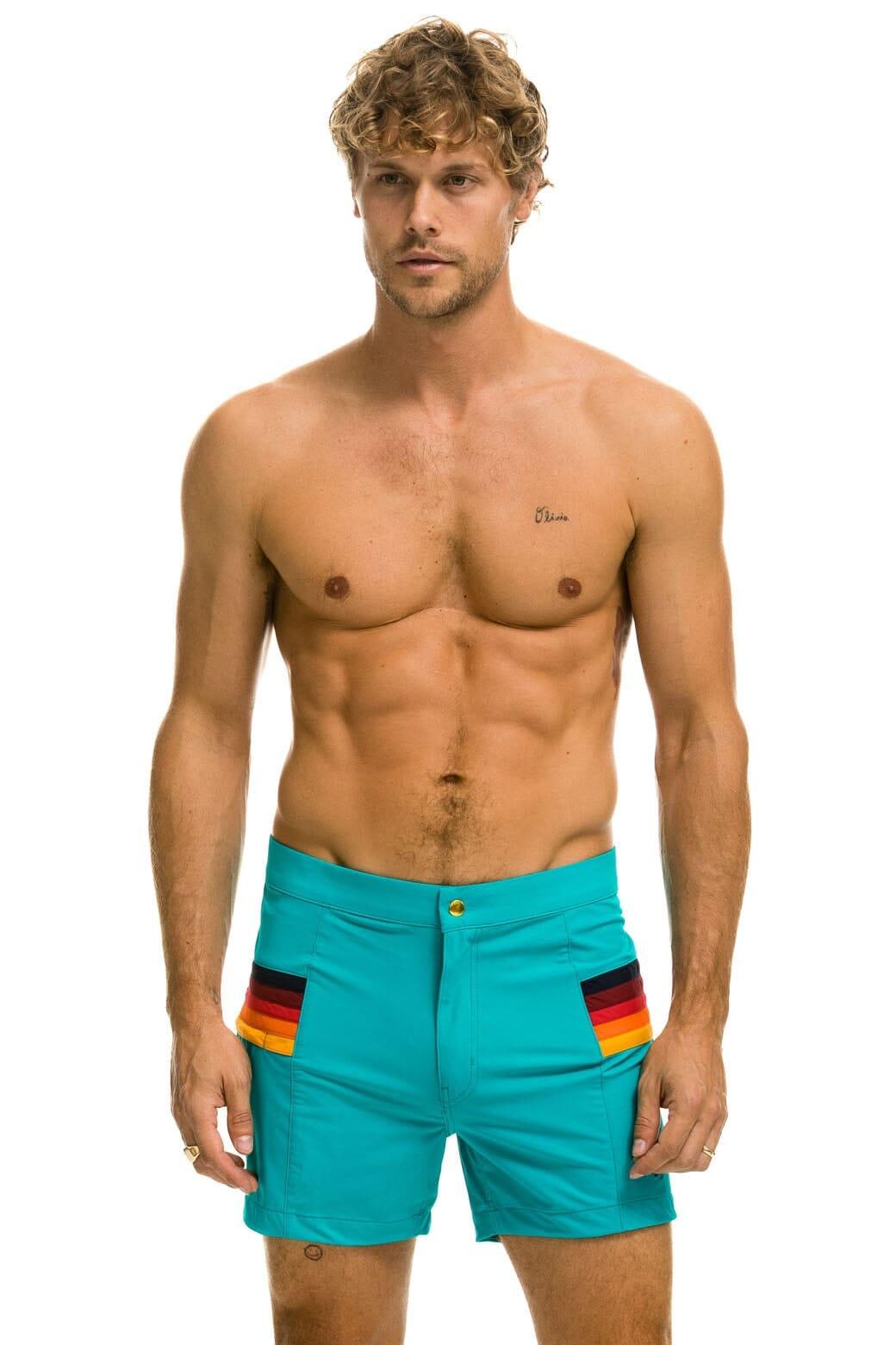 MEN'S HORIZONTAL 5 STRIPE FLEX SHORTS - JADE Male Product Image