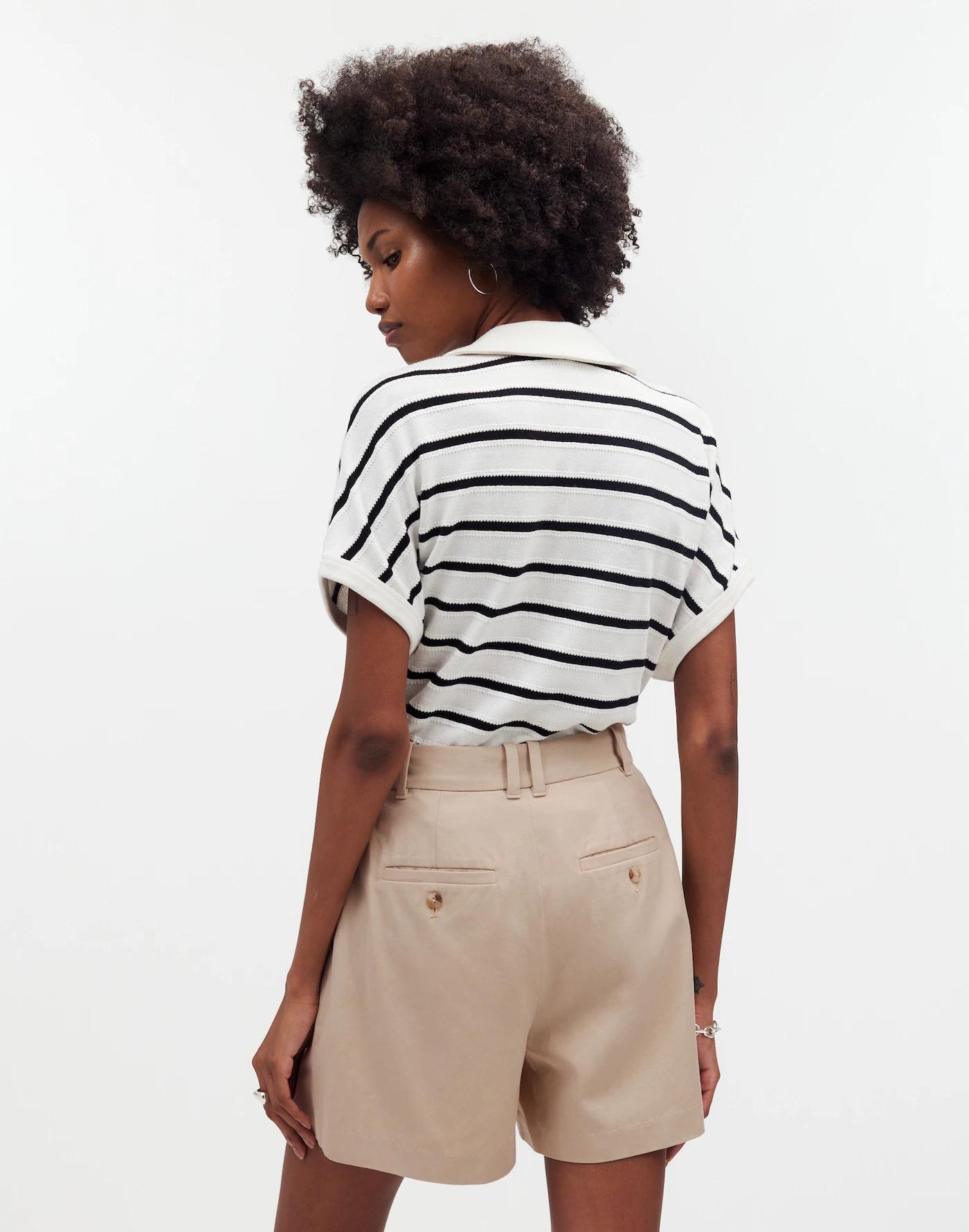 The Harlow Short in Drapey Twill Product Image