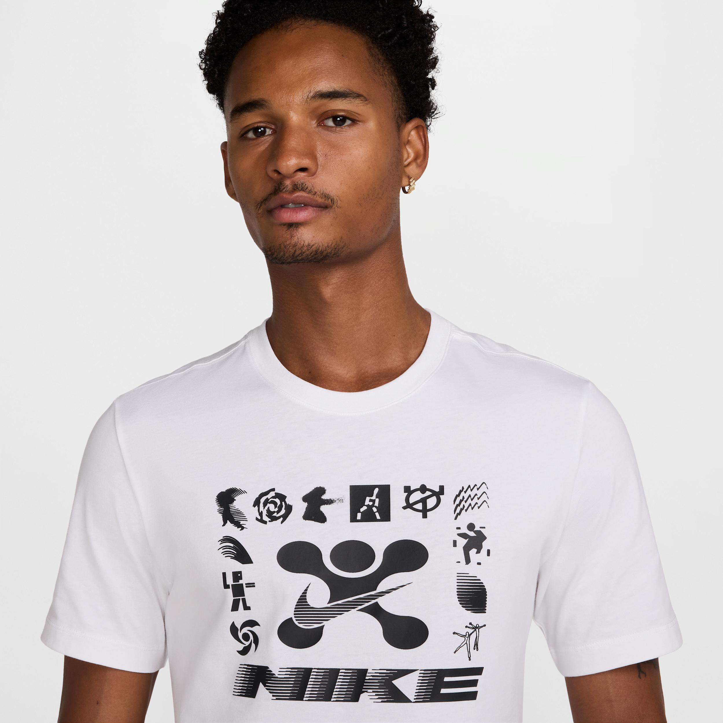 Nike Men's Fitness T-Shirt Product Image