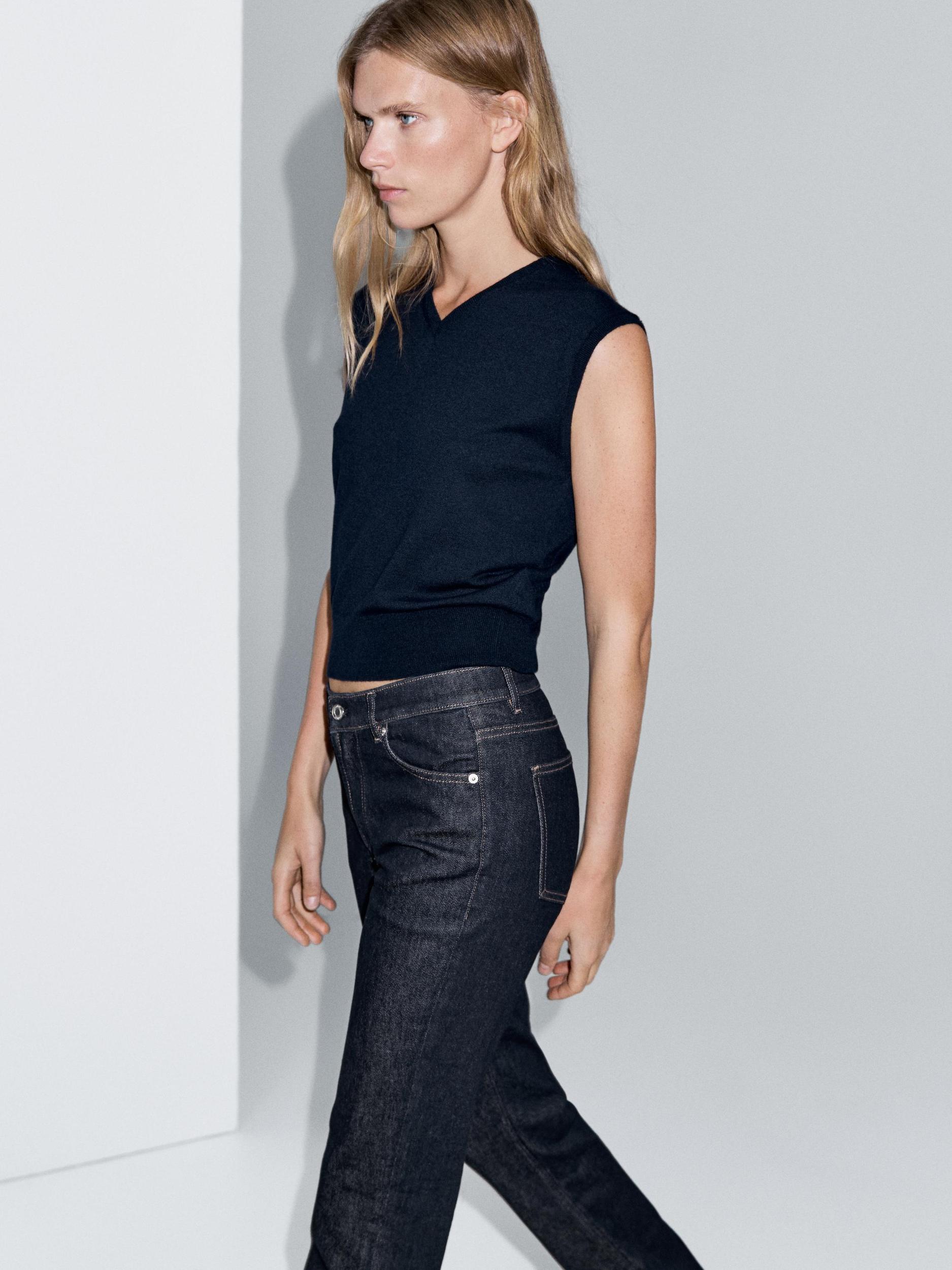Mid-rise straight-leg jeans Product Image