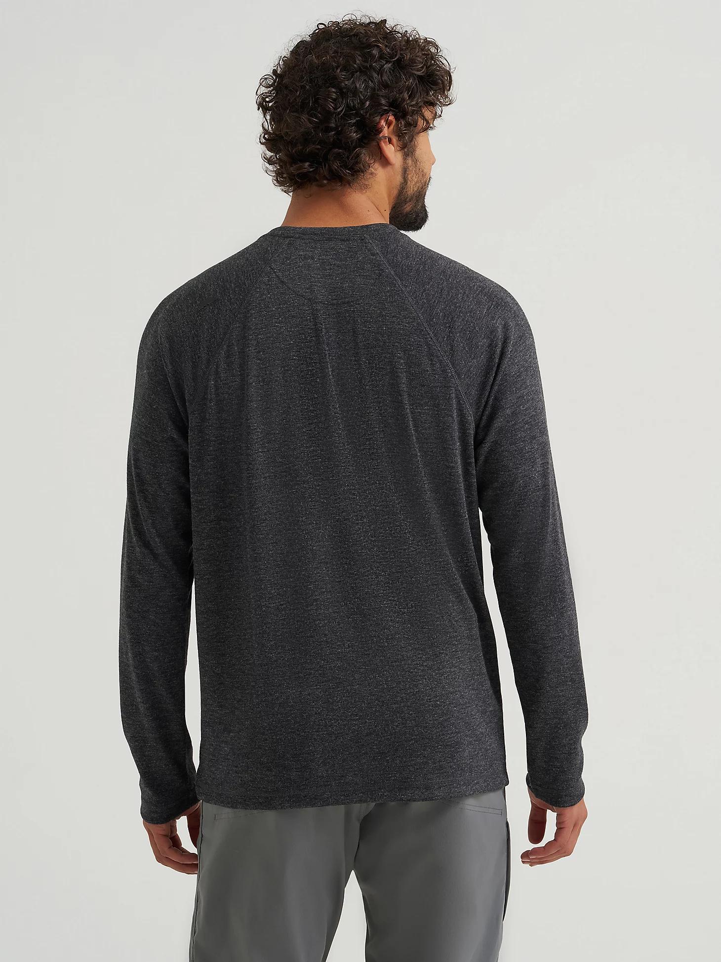 Wrangler ATG™ Men's Balsam Knit Shirt in Jet Product Image