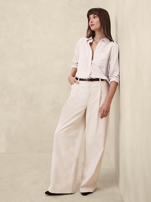 Classic Poplin Shirt Product Image