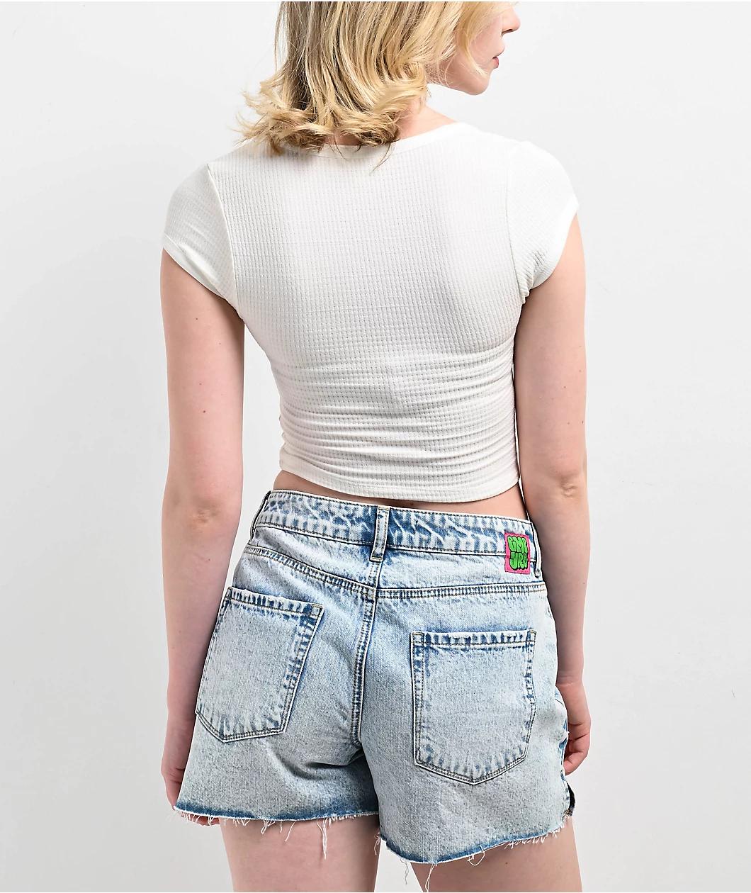 Hesperus Seamless Textured White Front Tie Crop T-Shirt Product Image