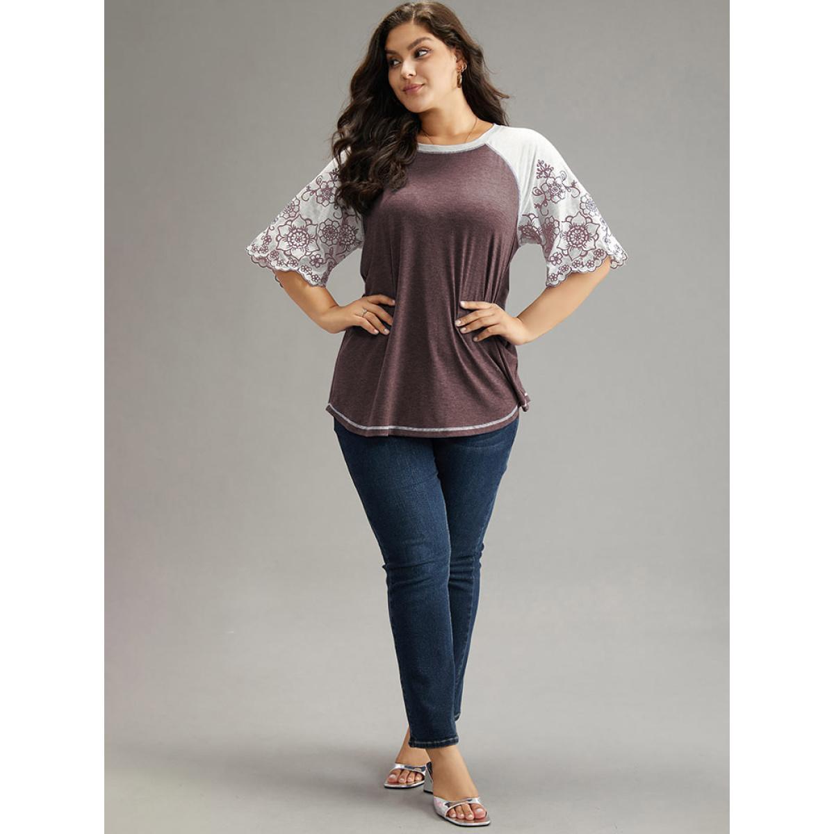 Plus Size Contrast Embroidered Scalloped Trim T-shirt Red Women Elegant Contrast Silhouette Floral Print Round Neck Dailywear T-shirts BloomChic 10/M Product Image