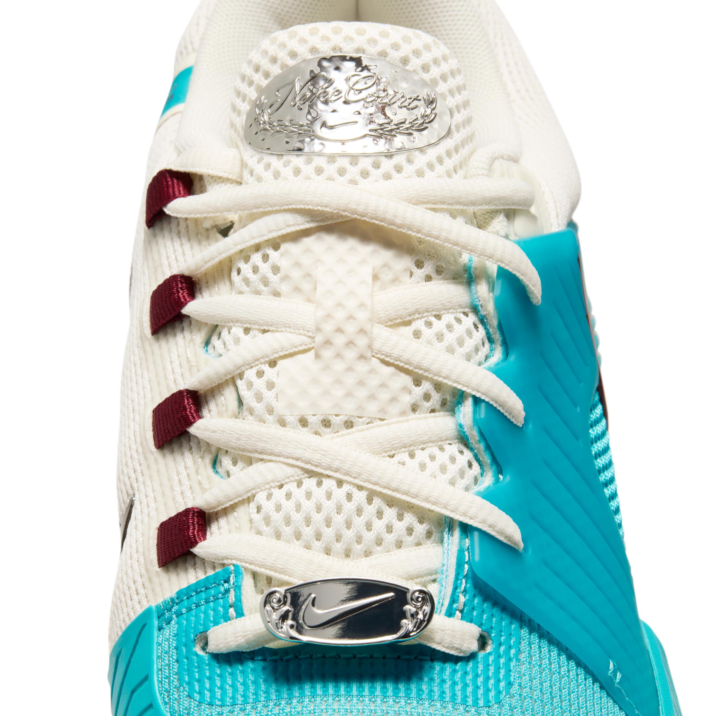 Nike Women's GP Challenge 1 Premium Hard Court Tennis Shoes Product Image