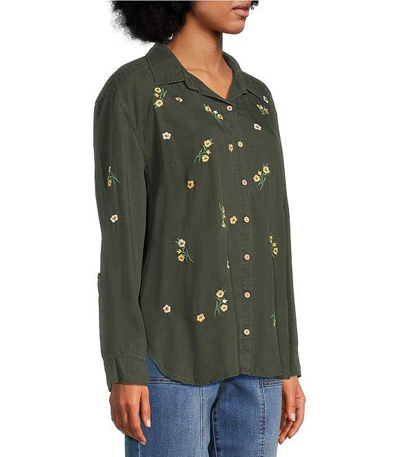 Tru Luxe Jeans Floral Embroidered Point Collar Roll Tab Sleeve Button Front Shirt Product Image