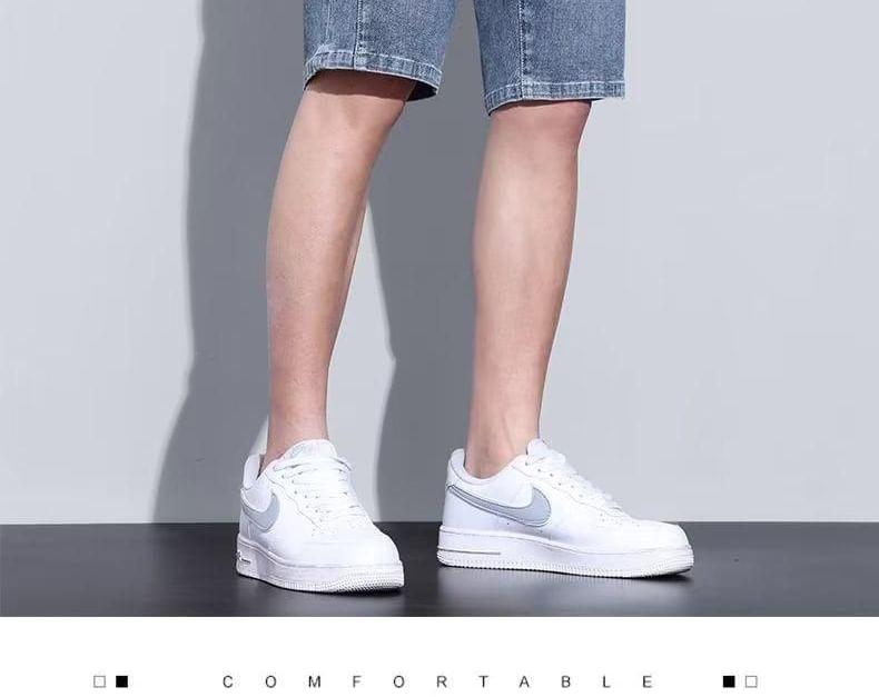 Mid Rise Washed Denim Shorts Product Image