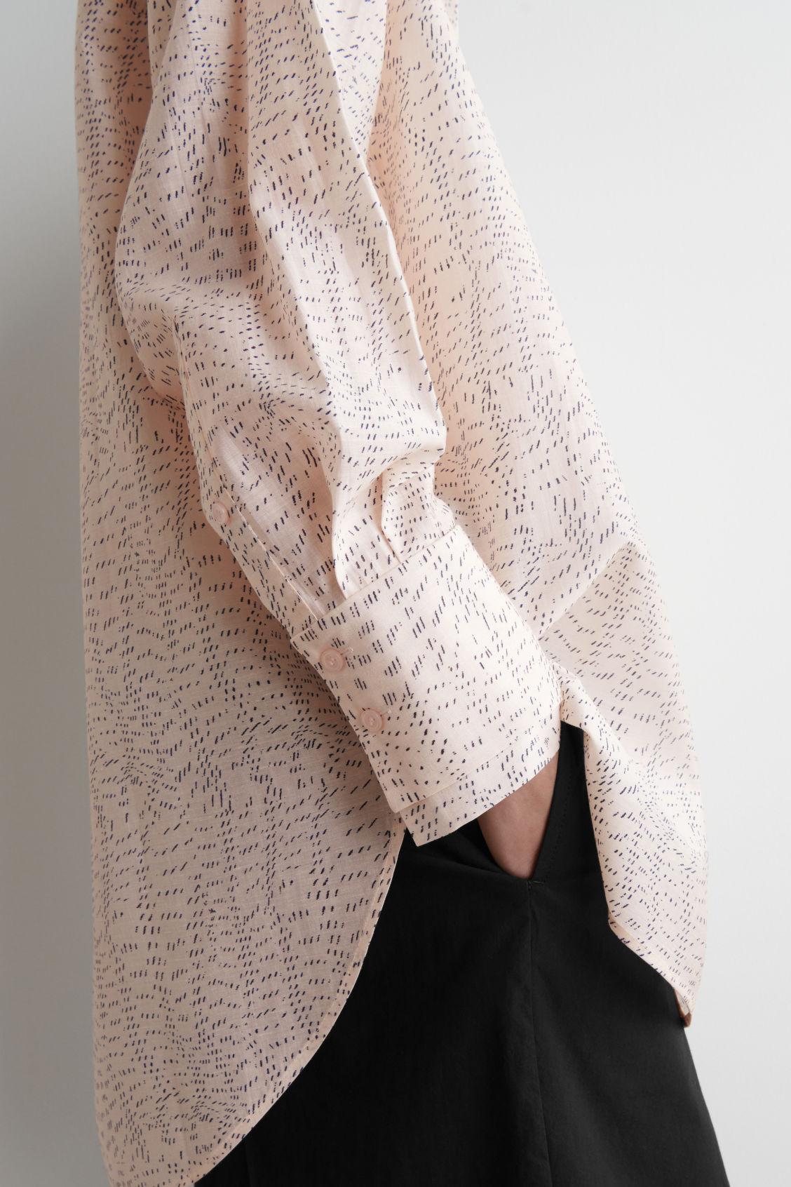 PRINTED FLUID SHIRT Product Image