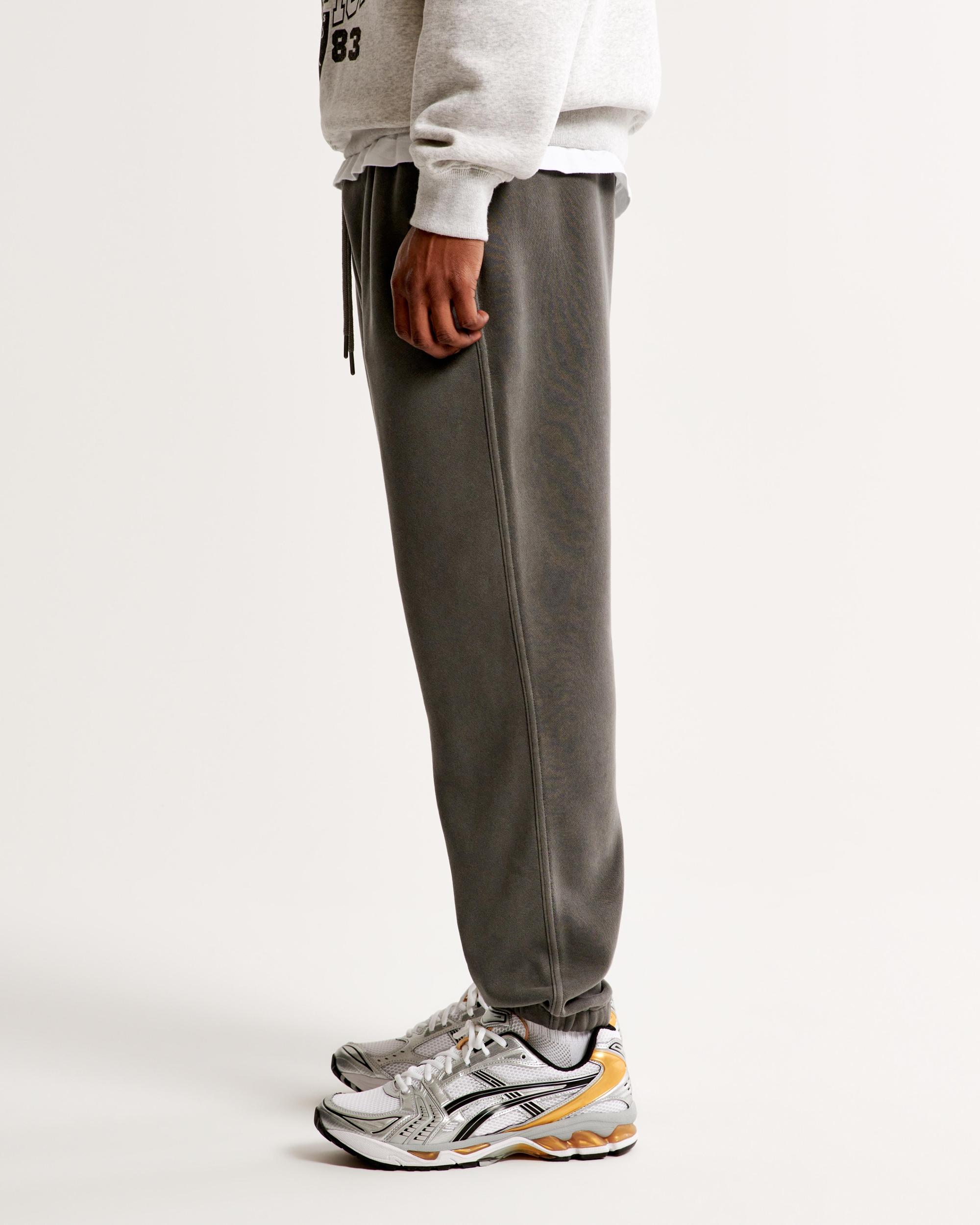 Essential Cinched Sweatpant Product Image