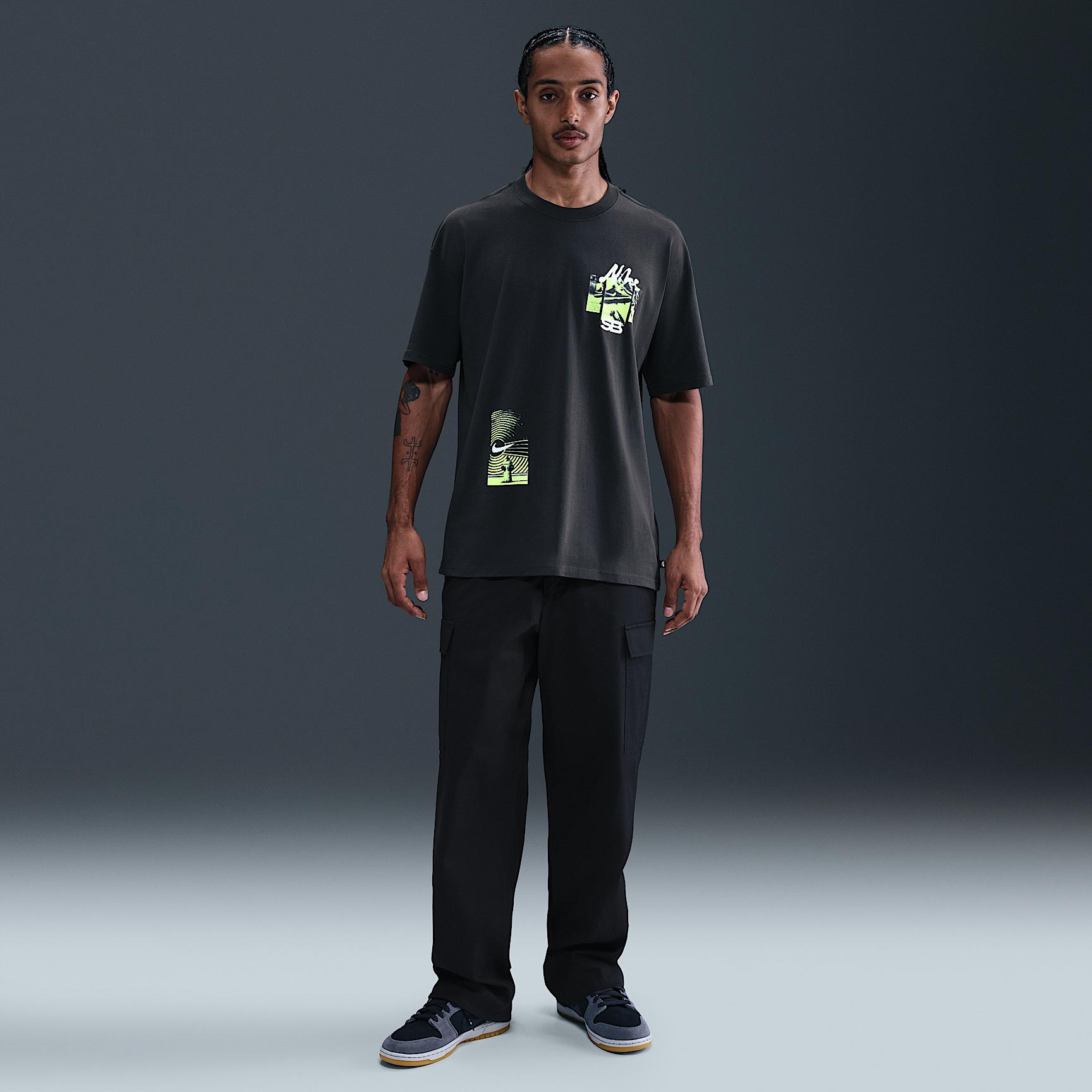 Mens Nike SB Max90 Skate T-Shirt | HV1304-045 Product Image
