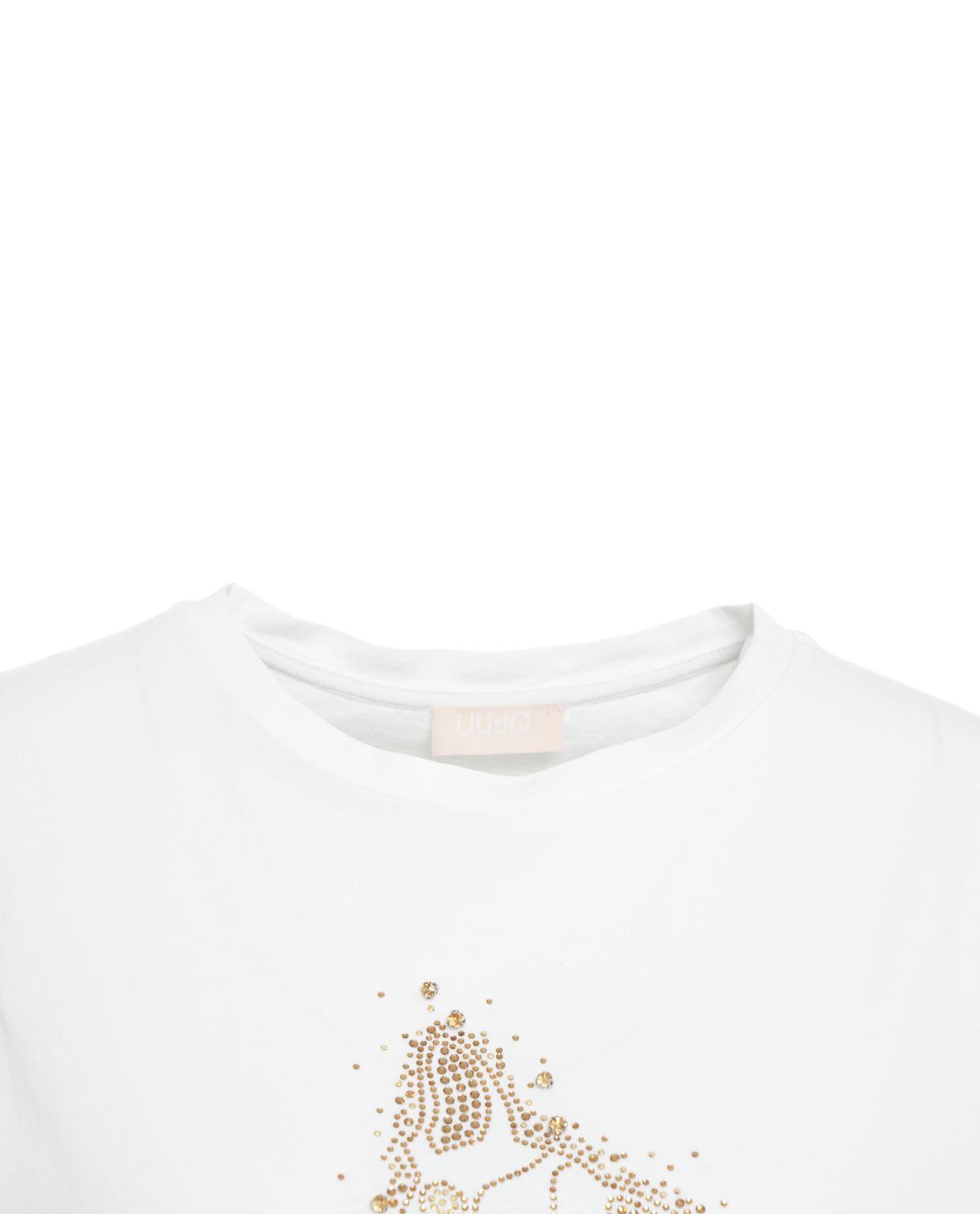 T-shirt with rhinestone application Product Image