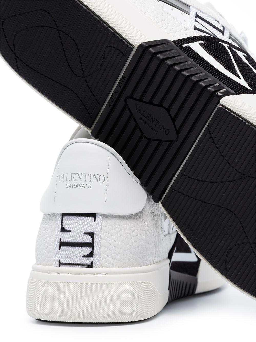 VL7N low-top leather sneakers Product Image