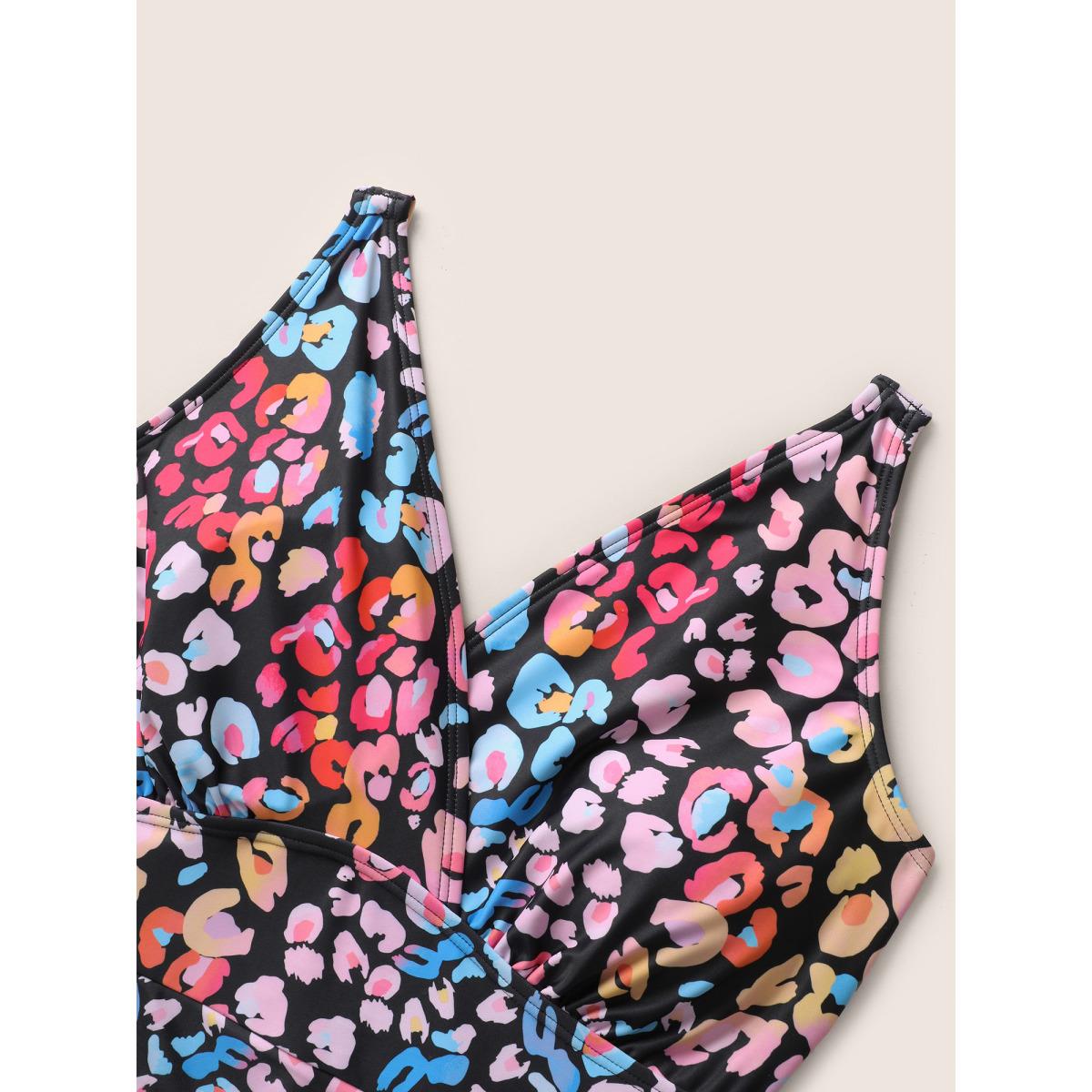 Plus Size Leopard Print Ruched One Piece Swimsuit Women's Swimwear Multicolor Beach Gathered Curve Bathing Suits High stretch One Pieces BloomChic 12/L Product Image