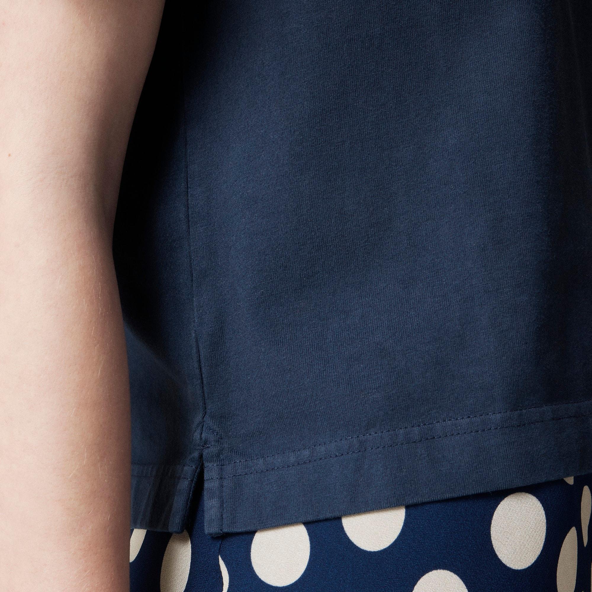 Relaxed premium-weight cropped T-shirt Product Image