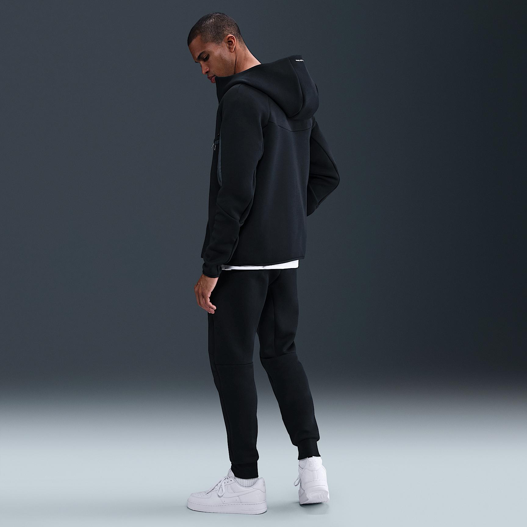 Nike Mens Kobe Tech Fleece Jogger Pants | IB2716-010 Product Image