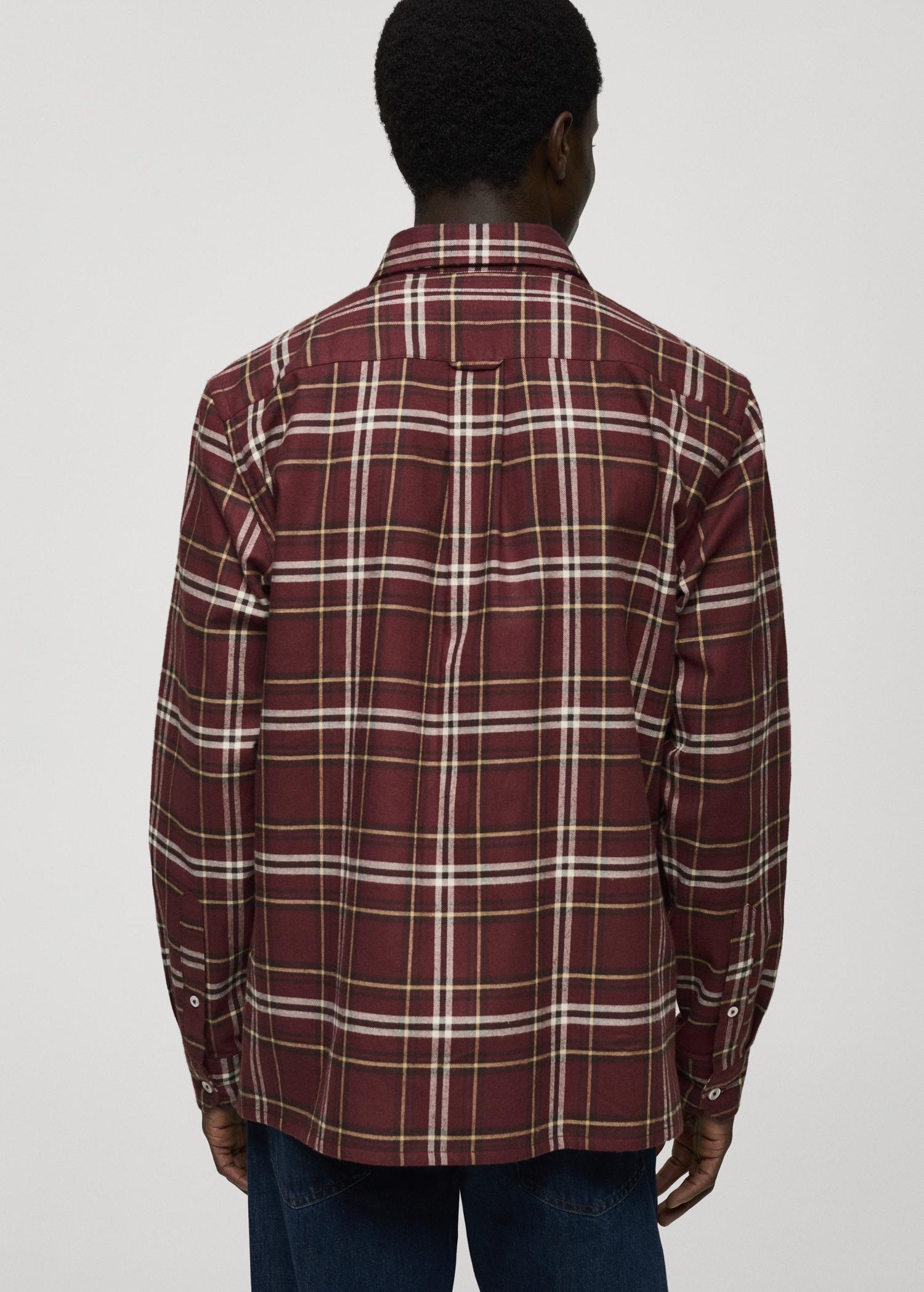 100% cotton flannel checkered shirt - Men | MANGO USA Product Image