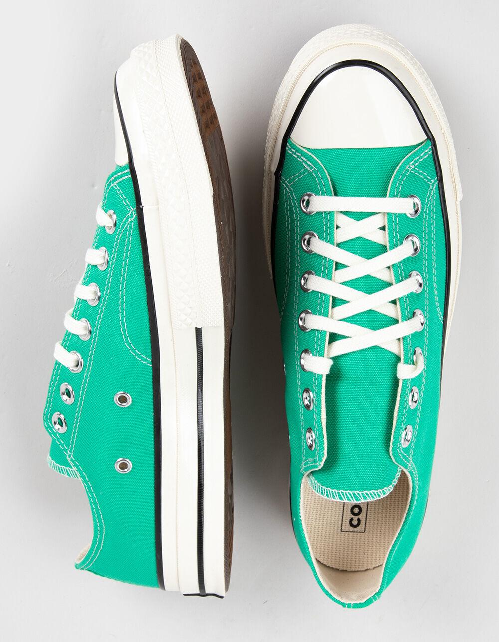CONVERSE Chuck 70 Low Top Canvas Shoes - GREEN Product Image