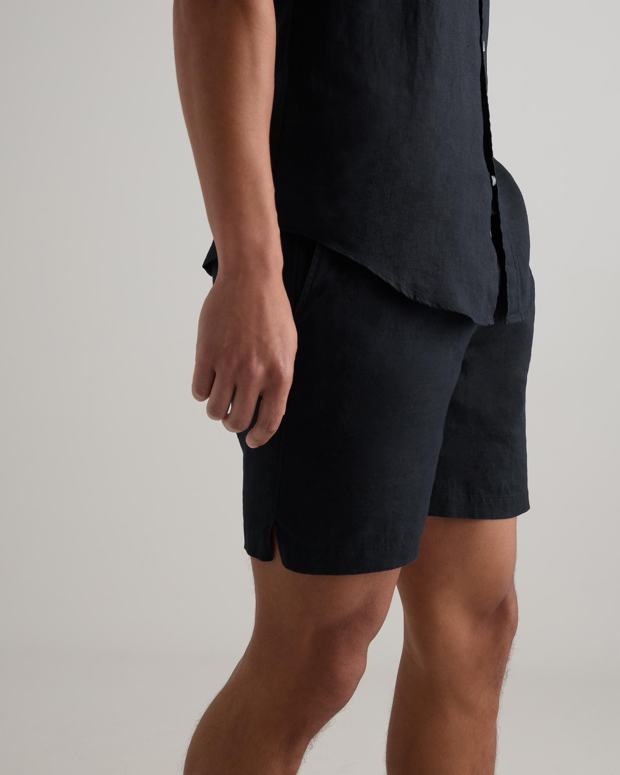 Quince | Men's 100% European Linen Drawstring Beach Shorts 7" Size XL Product Image