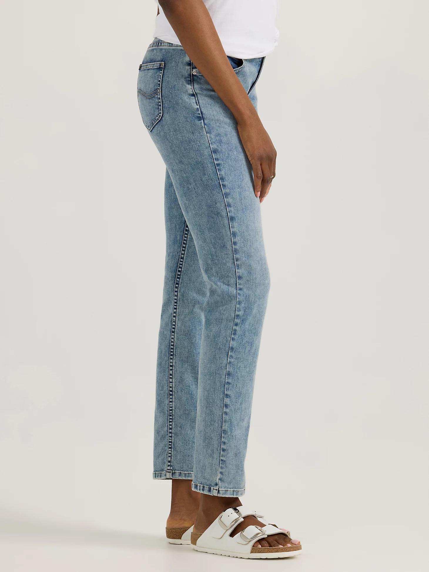 Women's Ultra Lux Comfort Flex Motion Slim Straight Jean with Ever Fit® | Women's Jeans | Lee® Product Image