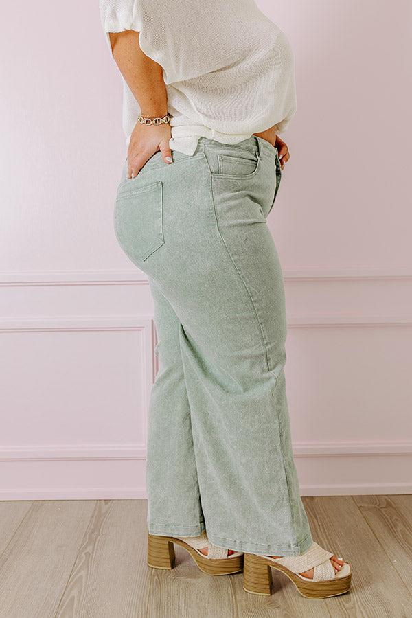 The Dex High Waist Straight Leg Jean In Pear Curves Product Image