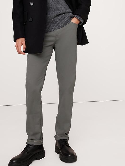 Skinny Traveler Pant Product Image