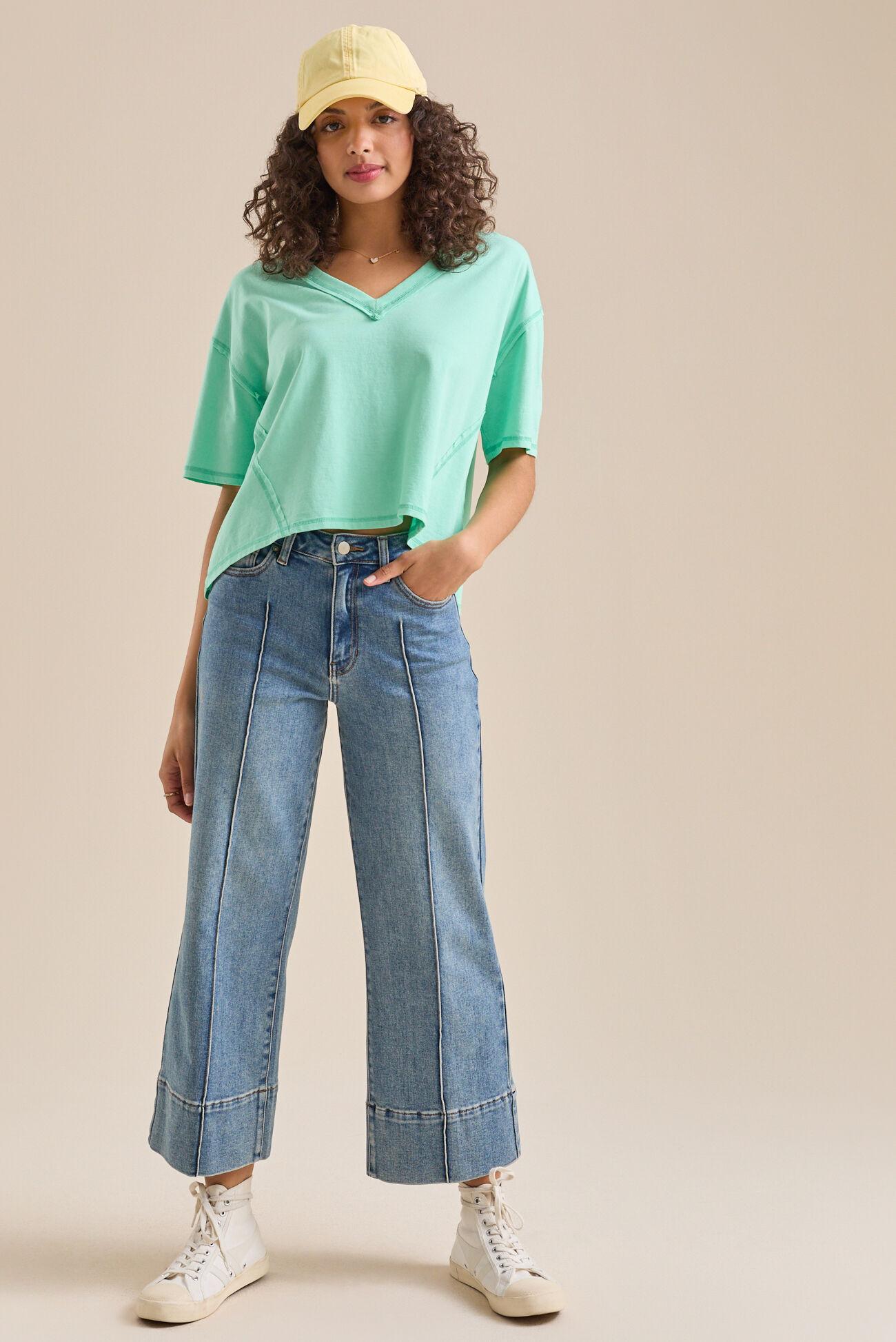 Annie Vneck Tee Product Image