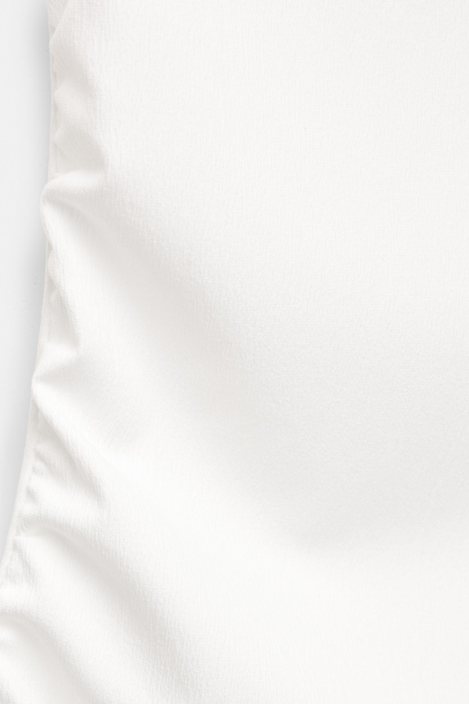 Short sleeveless dress with gathering Product Image