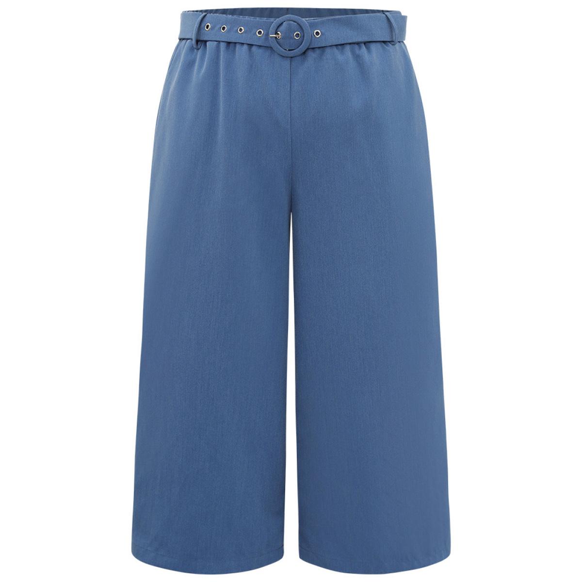 Plus Size Plain Belted Buckle Detail Cropped Pants Women DarkBlue Casual Straight Leg High Rise Dailywear Pants BloomChic 12/L Product Image