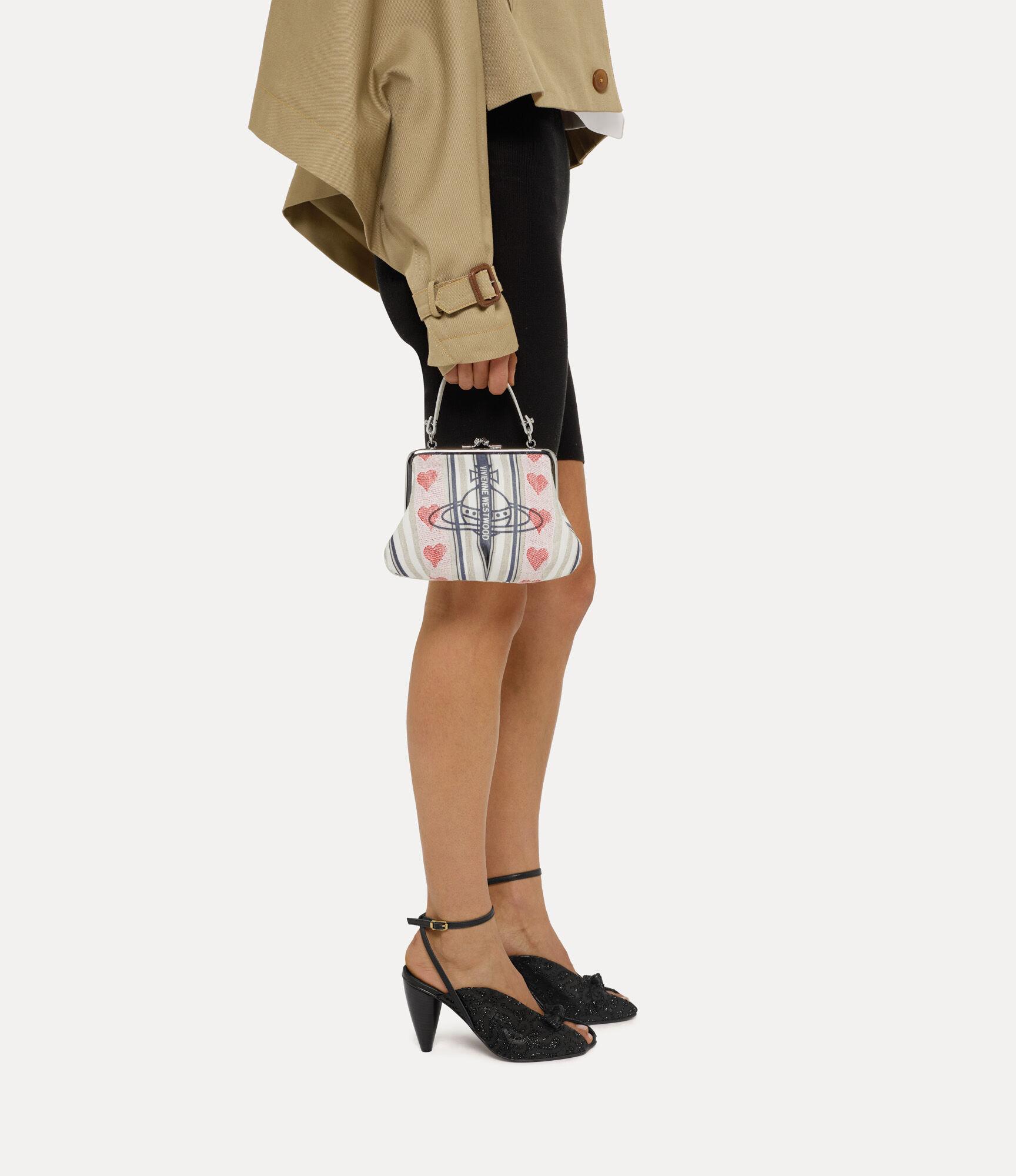 Granny Frame Purse Product Image