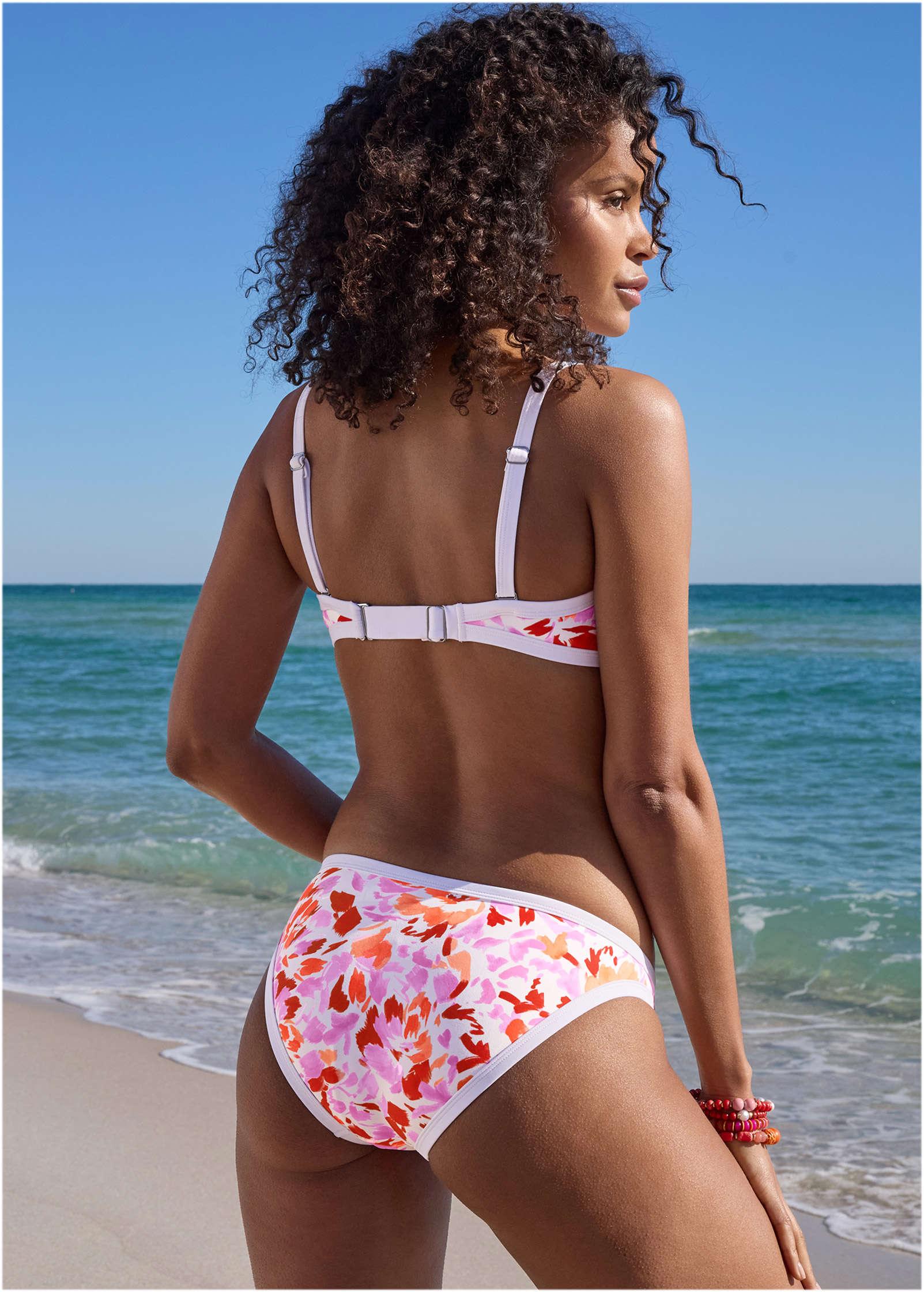 Seam Detailed Oahu Top - Feathered Blooms Product Image