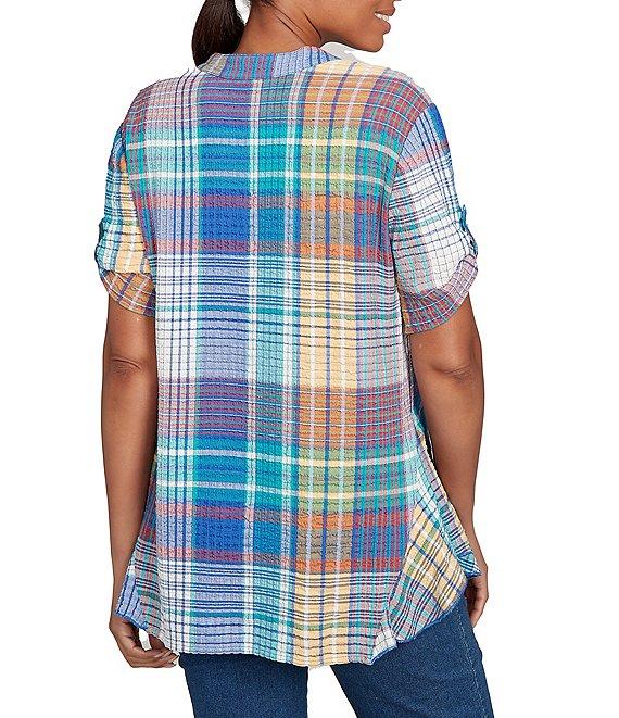 Ruby Rd. Petite Size Soft Crinkle Plaid Y-Neck Short Button-Tab Sleeve Button-Front Shirt Product Image