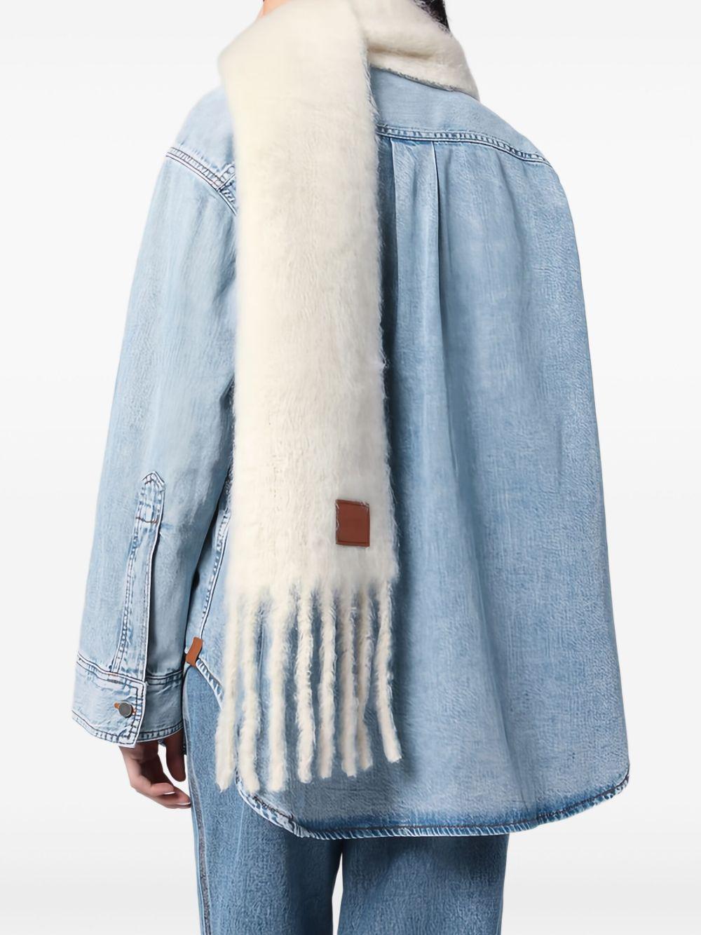 brushed-finish scarf  Product Image