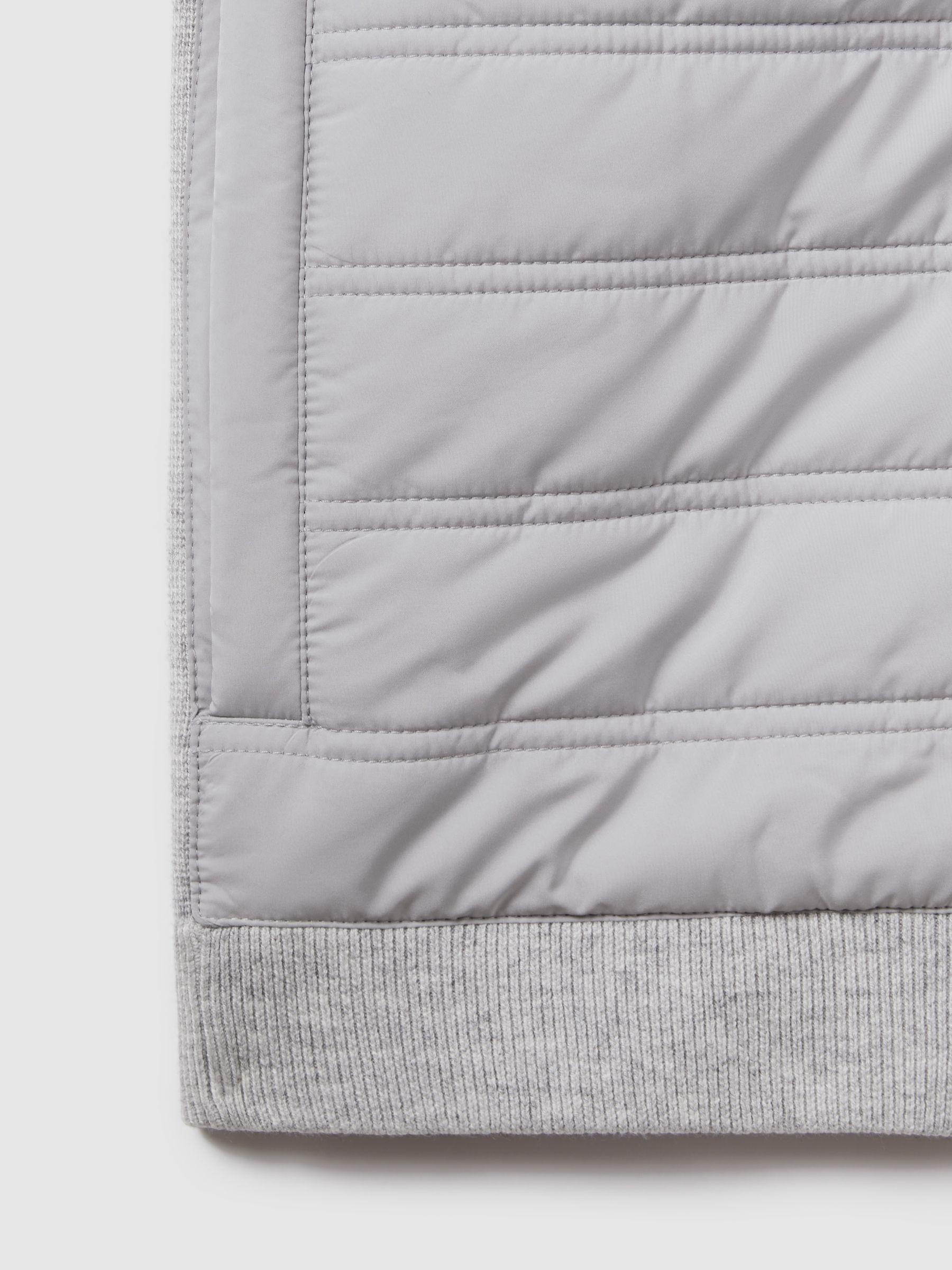 Hybrid Quilt and Knit Zip-Through Gilet in Soft Grey Product Image