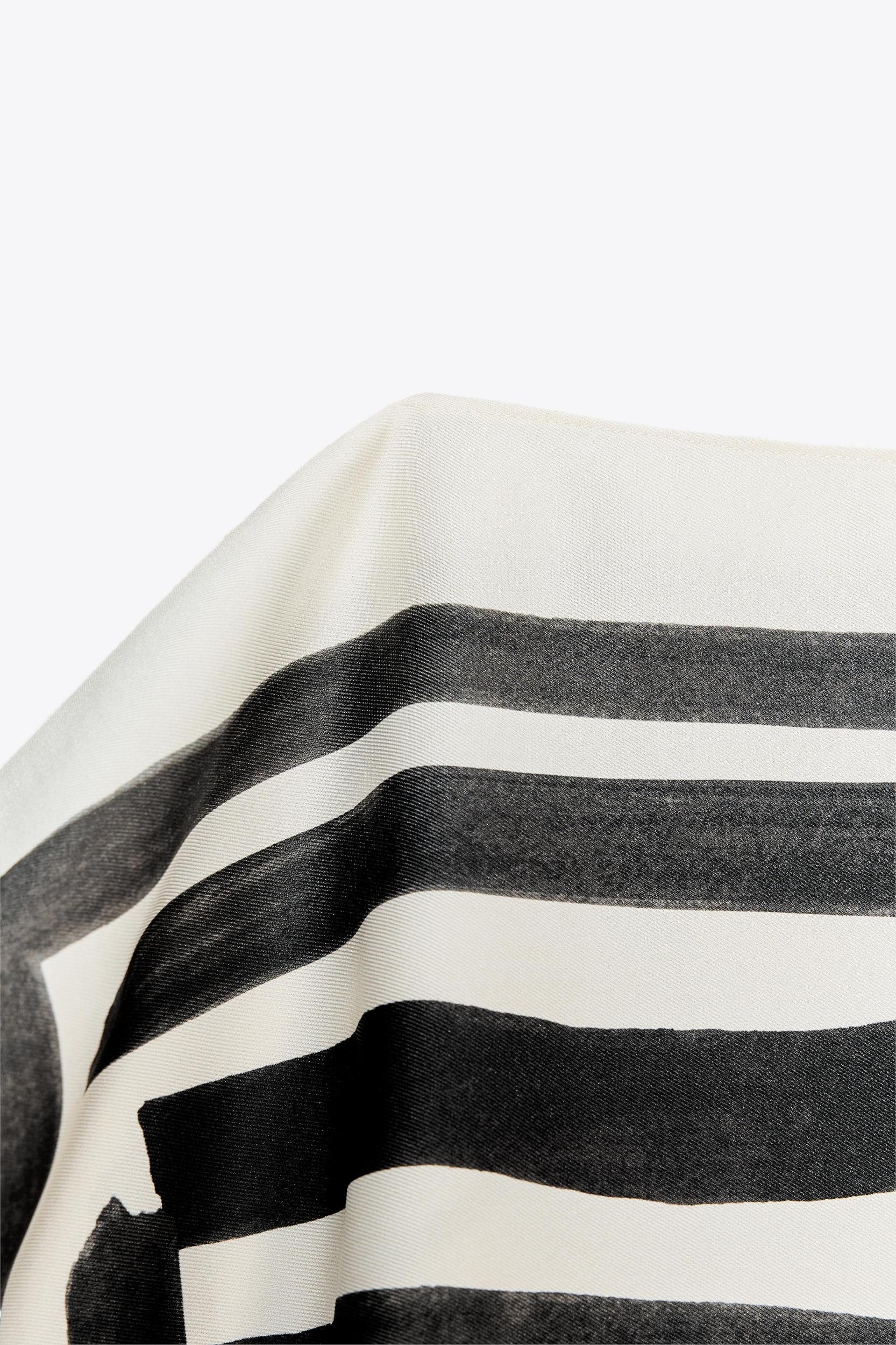 PRINTED ZW COLLECTION TOP Product Image