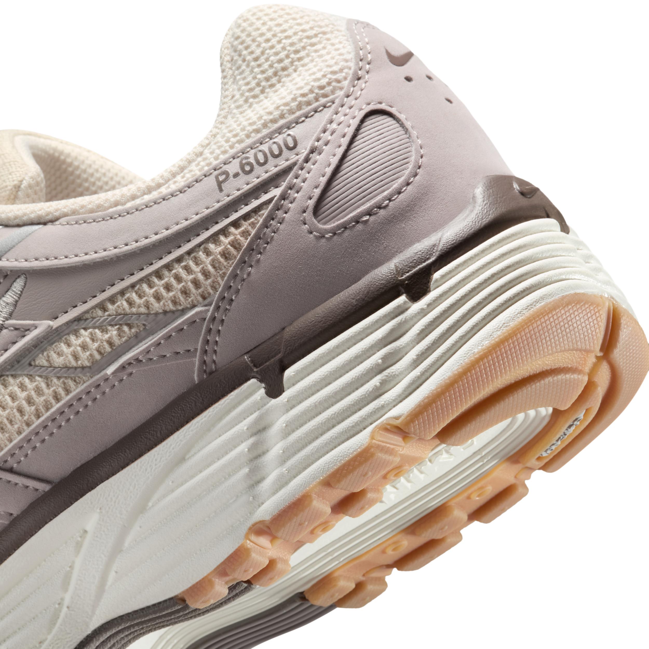 Nike Mens Nike P-6000 SE - Mens Running Shoes College Grey/Cave Stone/Lt Orewood Brown Product Image