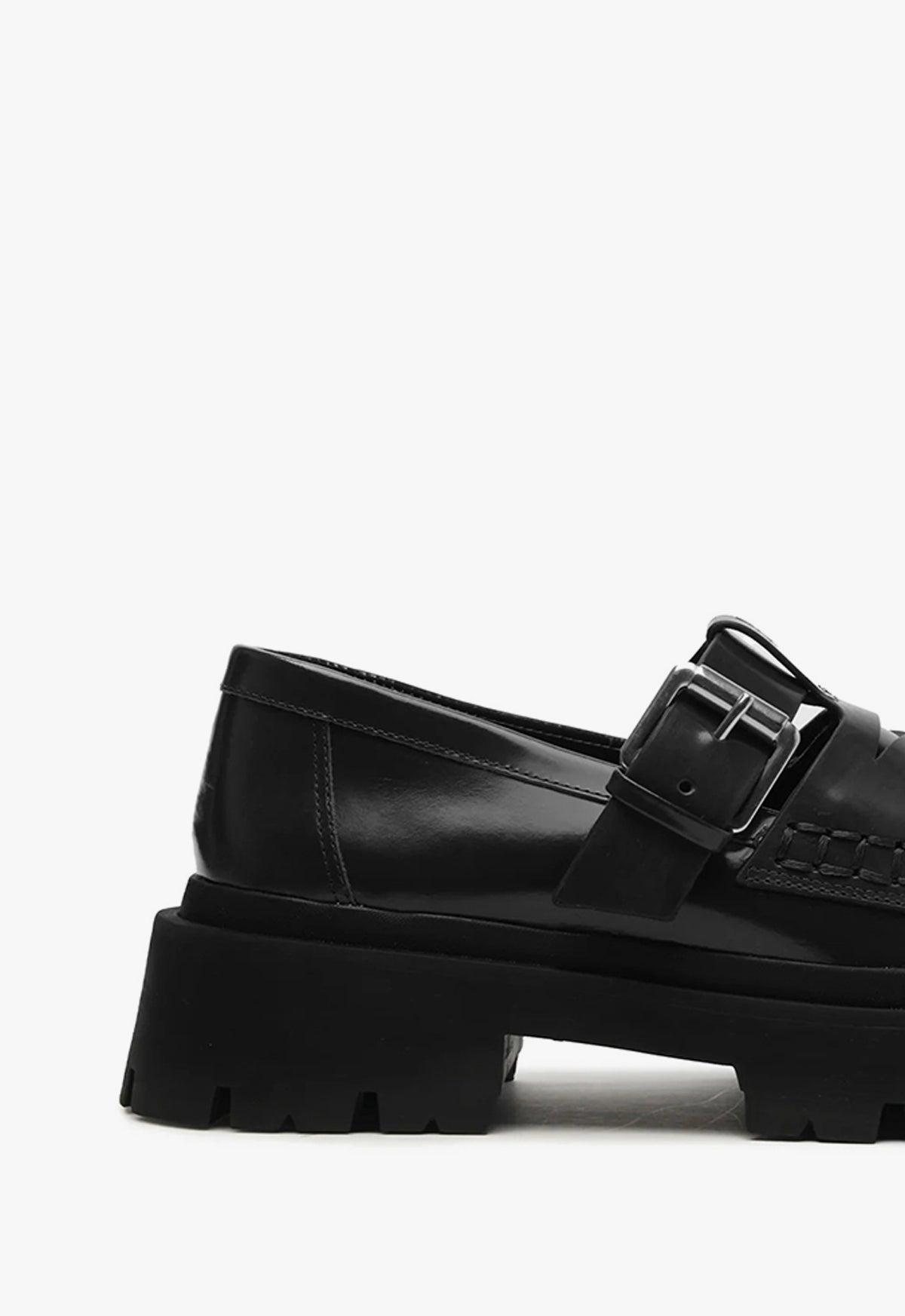 Alana Flat Product Image