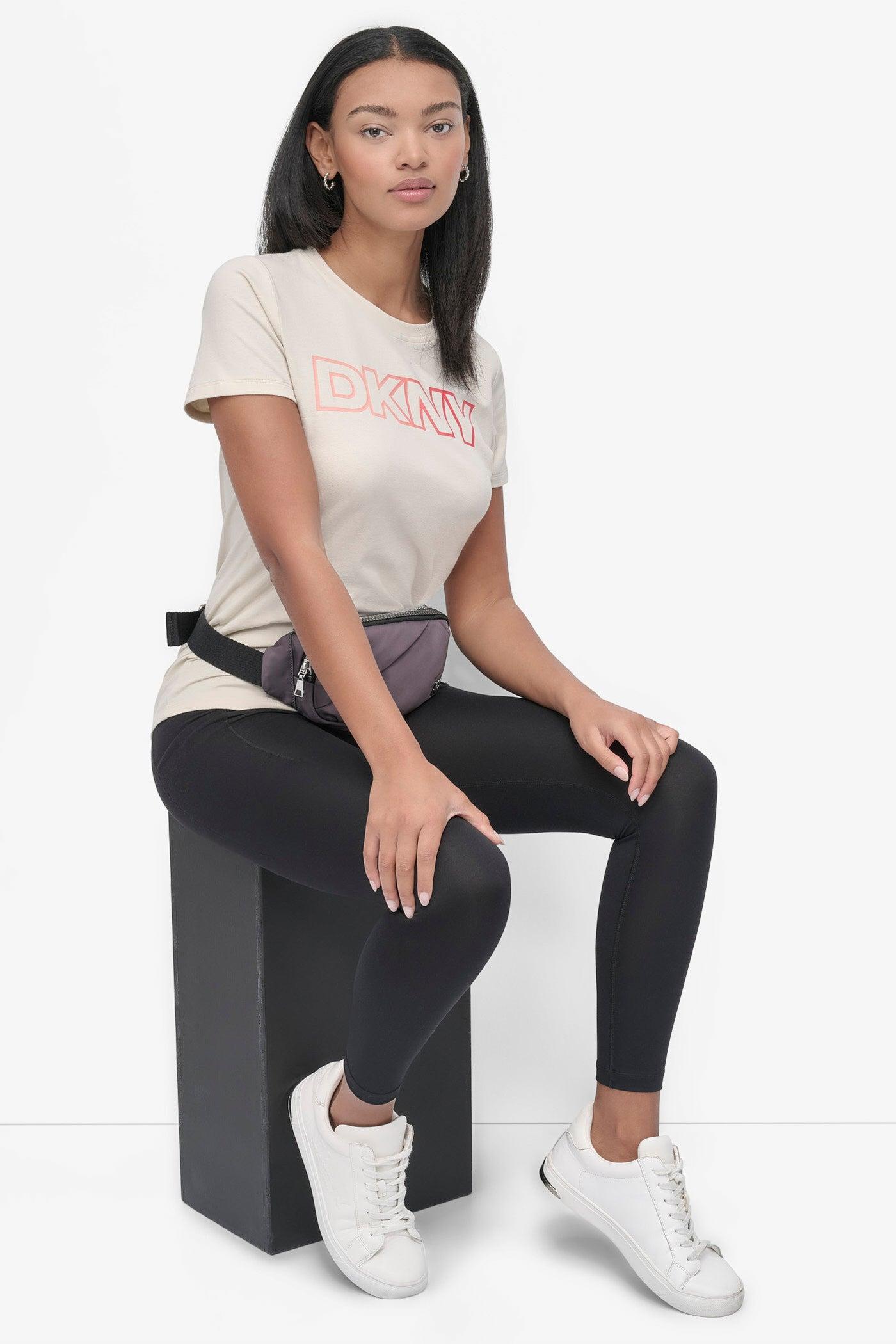 OMBRE OUTLINE LOGO CREW NECK TEE Product Image