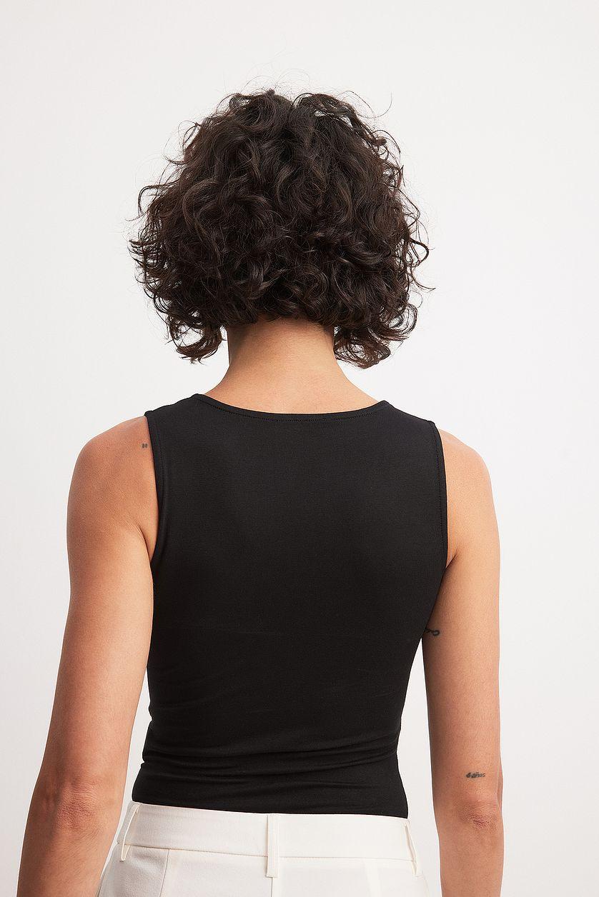 Soft Line Sleeveless V-neck Body Product Image