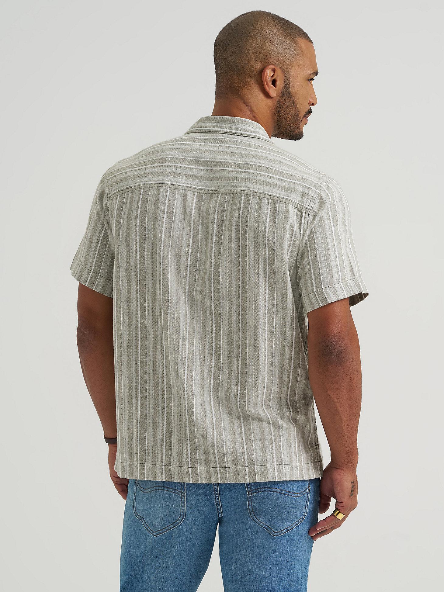Men's Legendary Loose Camp Shirt | Men's Tops & Tees | Lee® Product Image
