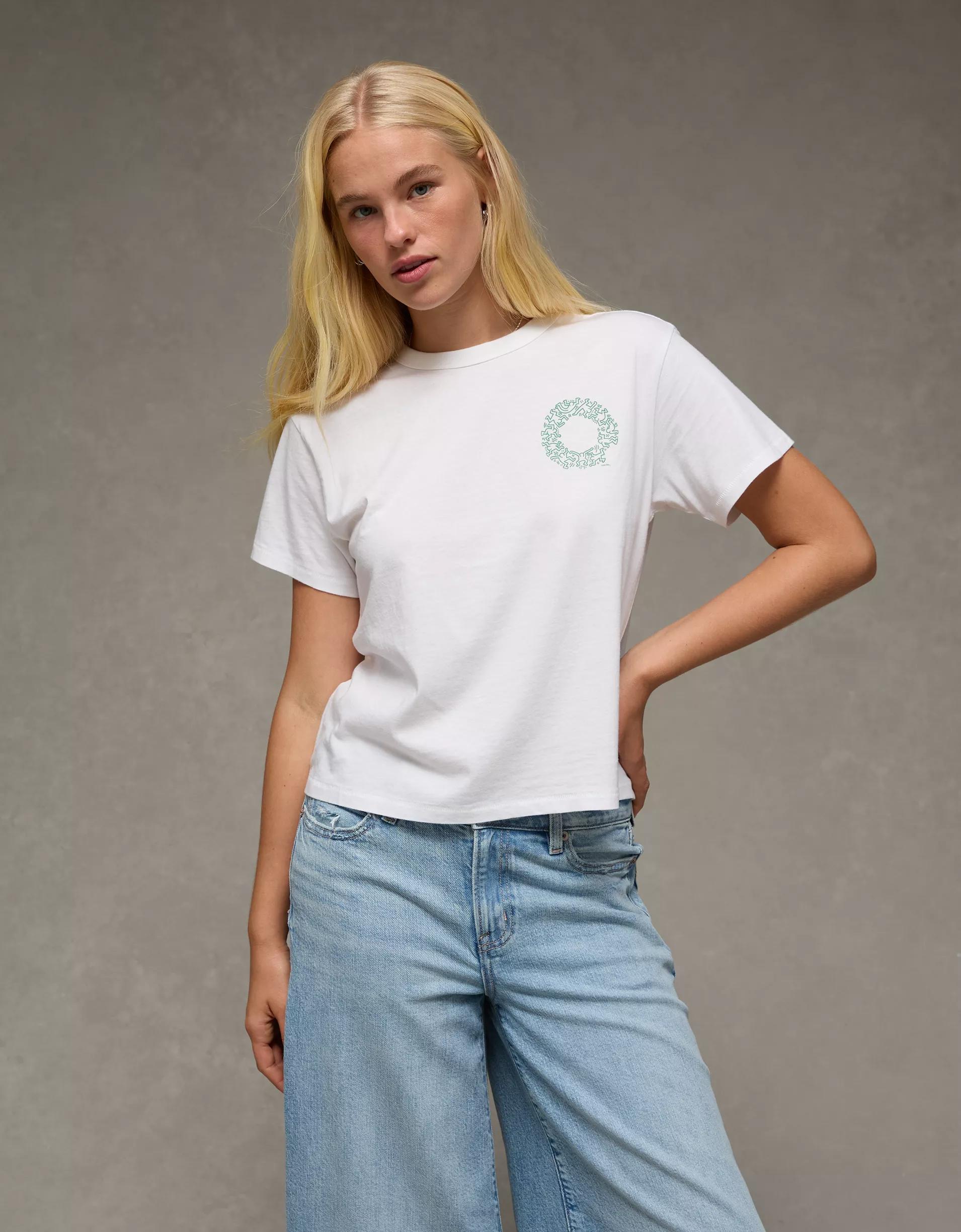 AE Ex-Boyfriend Holiday Graphic T-Shirt Product Image