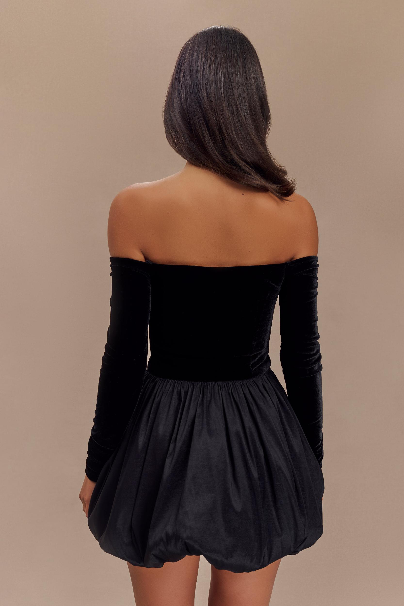 Liv Off Shoulders Velvet Mini Dress - Black Product Image