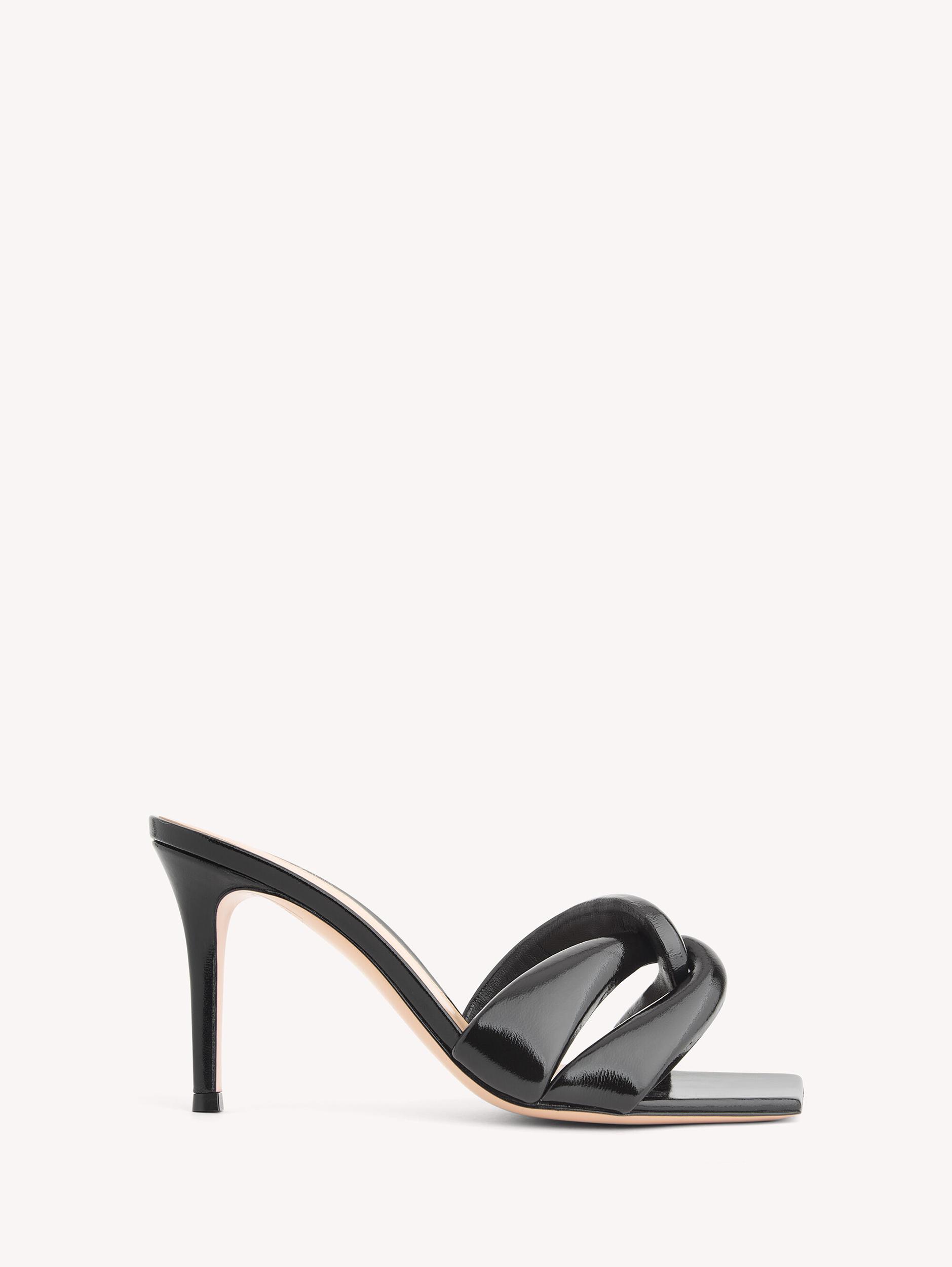 AMOUR Gianvito Rossi Product Image