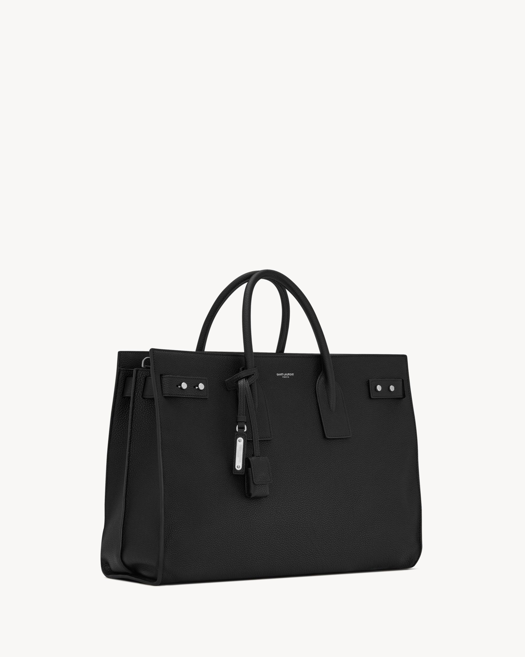 SAC DE JOUR thin large in grained leather Product Image