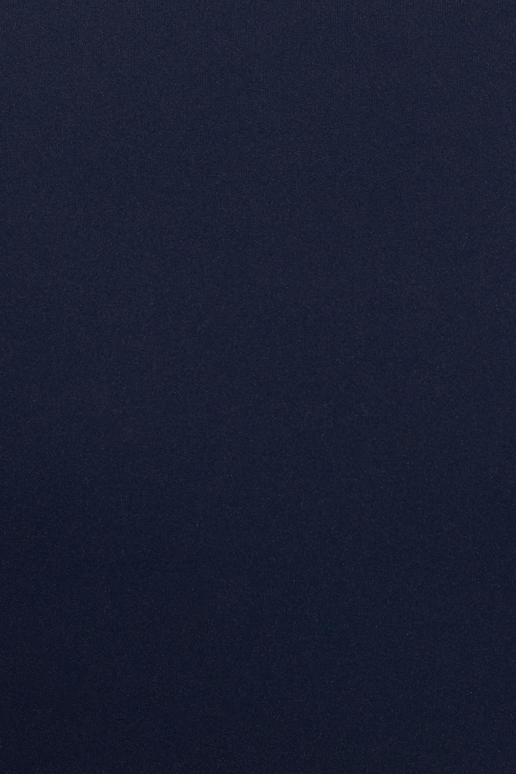 Sleek Scoop Neck Long Sleeve Top Product Image