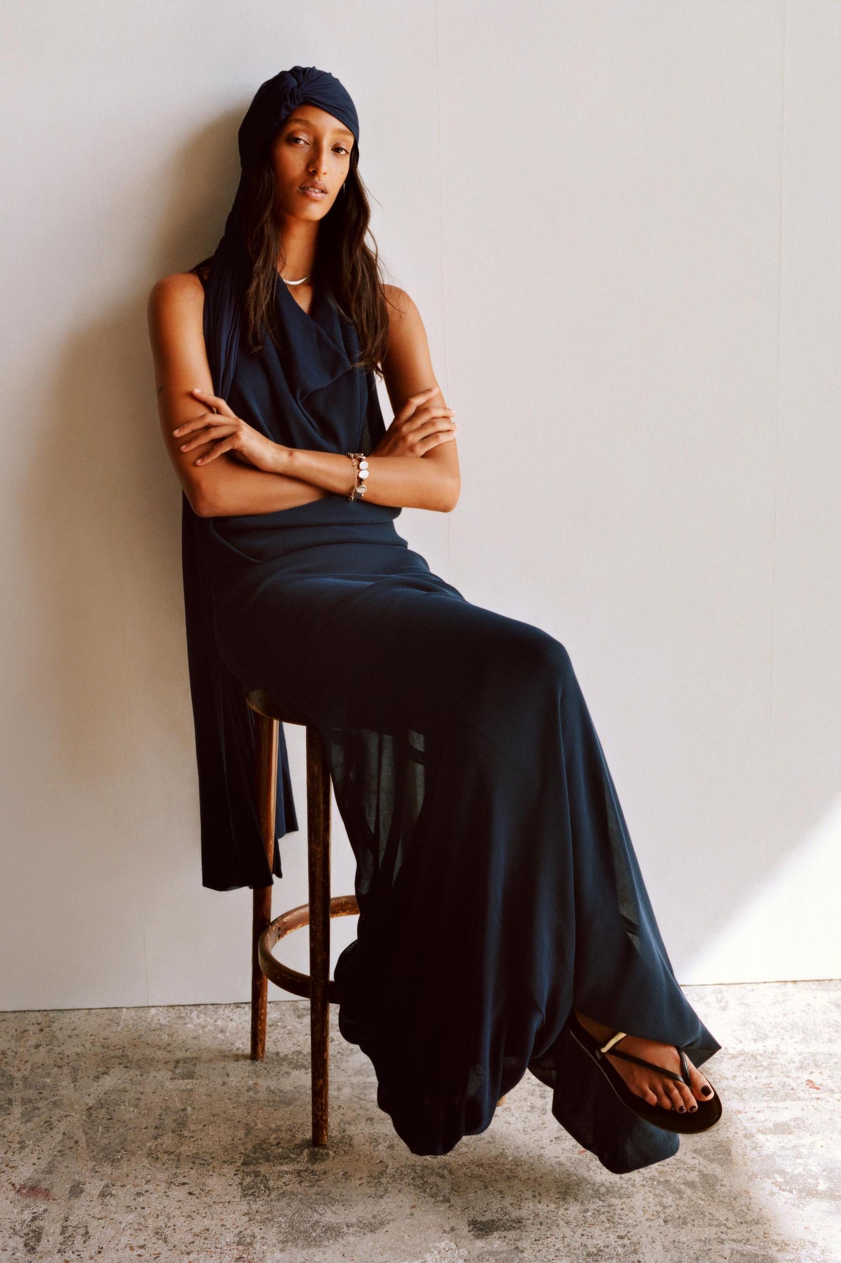 LIMITED EDITION KNOTTED TURBAN HEADPIECE Product Image